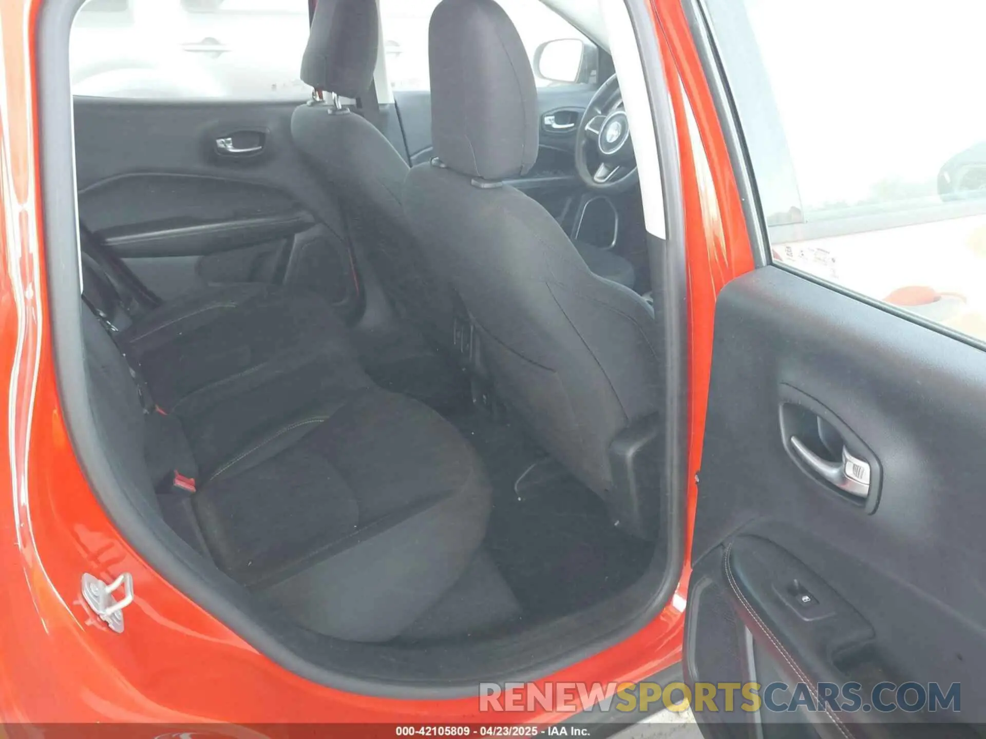 8 Фотография поврежденного автомобиля 3C4NJCAB9MT505256 JEEP COMPASS 2021