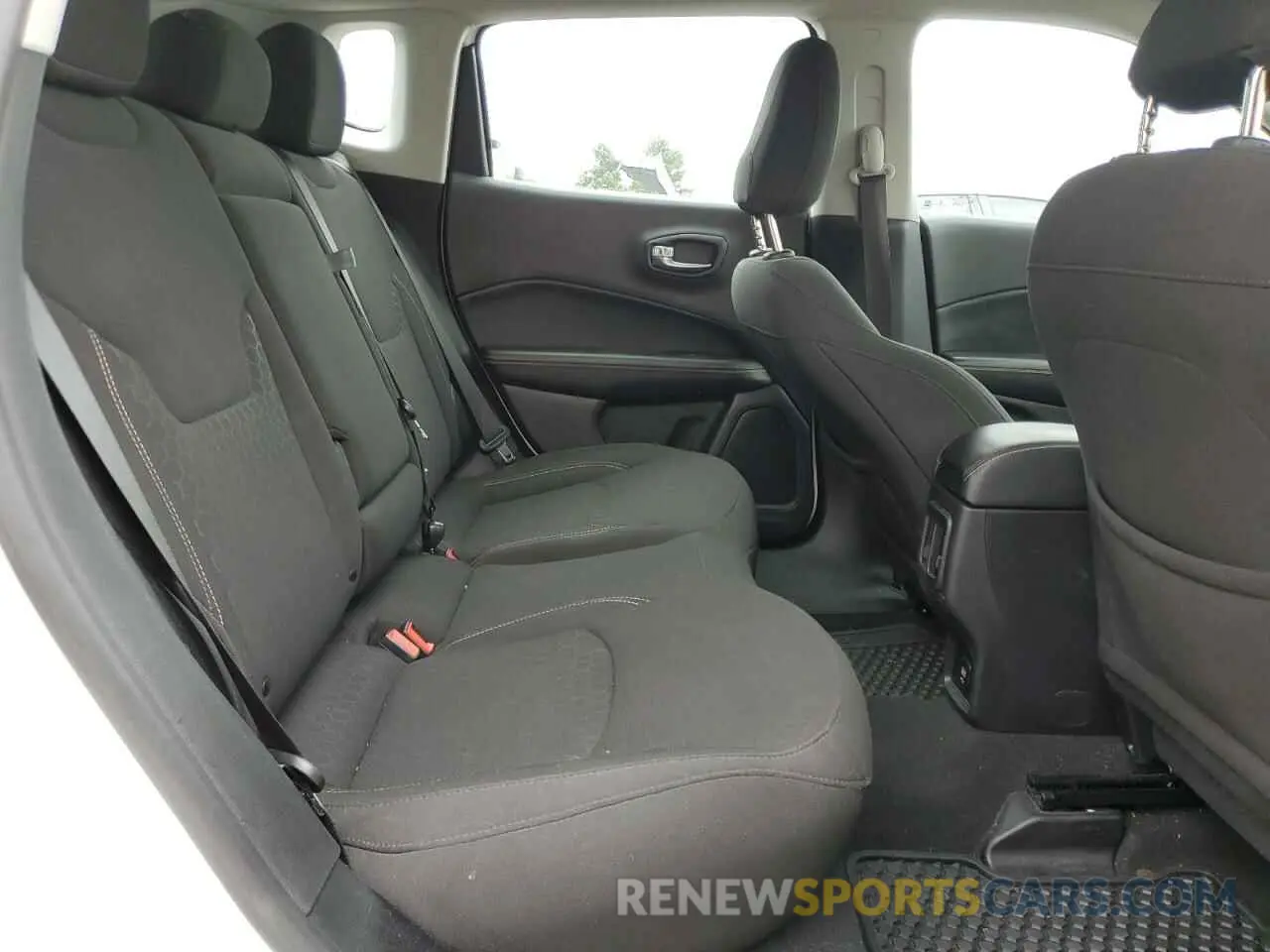 11 Фотография поврежденного автомобиля 3C4NJCAB9MT511011 JEEP COMPASS 2021
