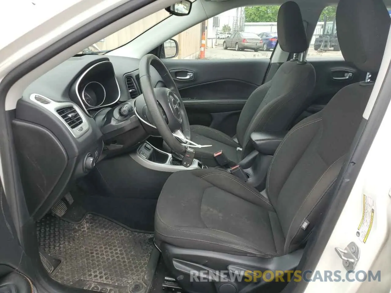 7 Фотография поврежденного автомобиля 3C4NJCAB9MT511011 JEEP COMPASS 2021