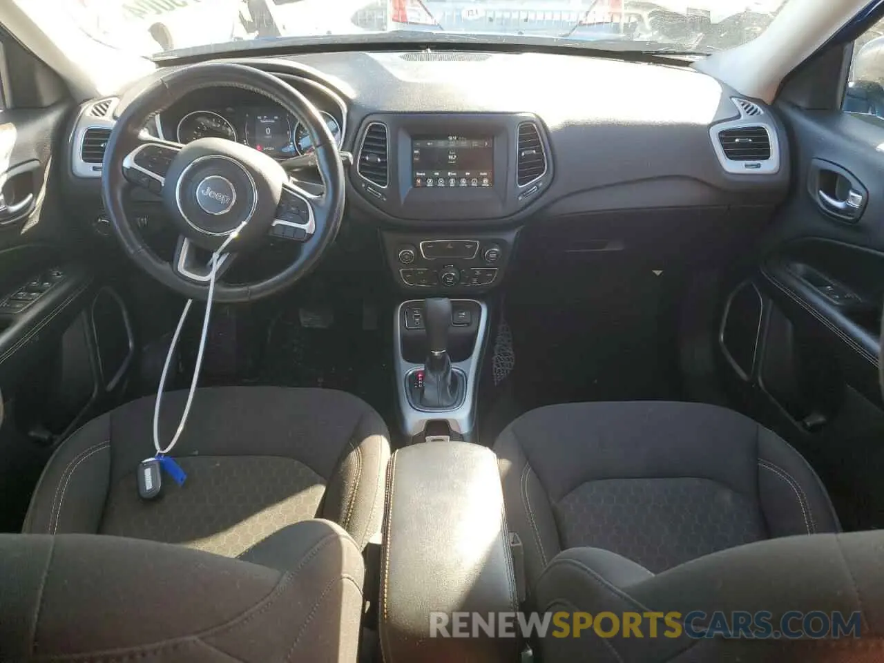 8 Фотография поврежденного автомобиля 3C4NJCAB9MT573752 JEEP COMPASS 2021