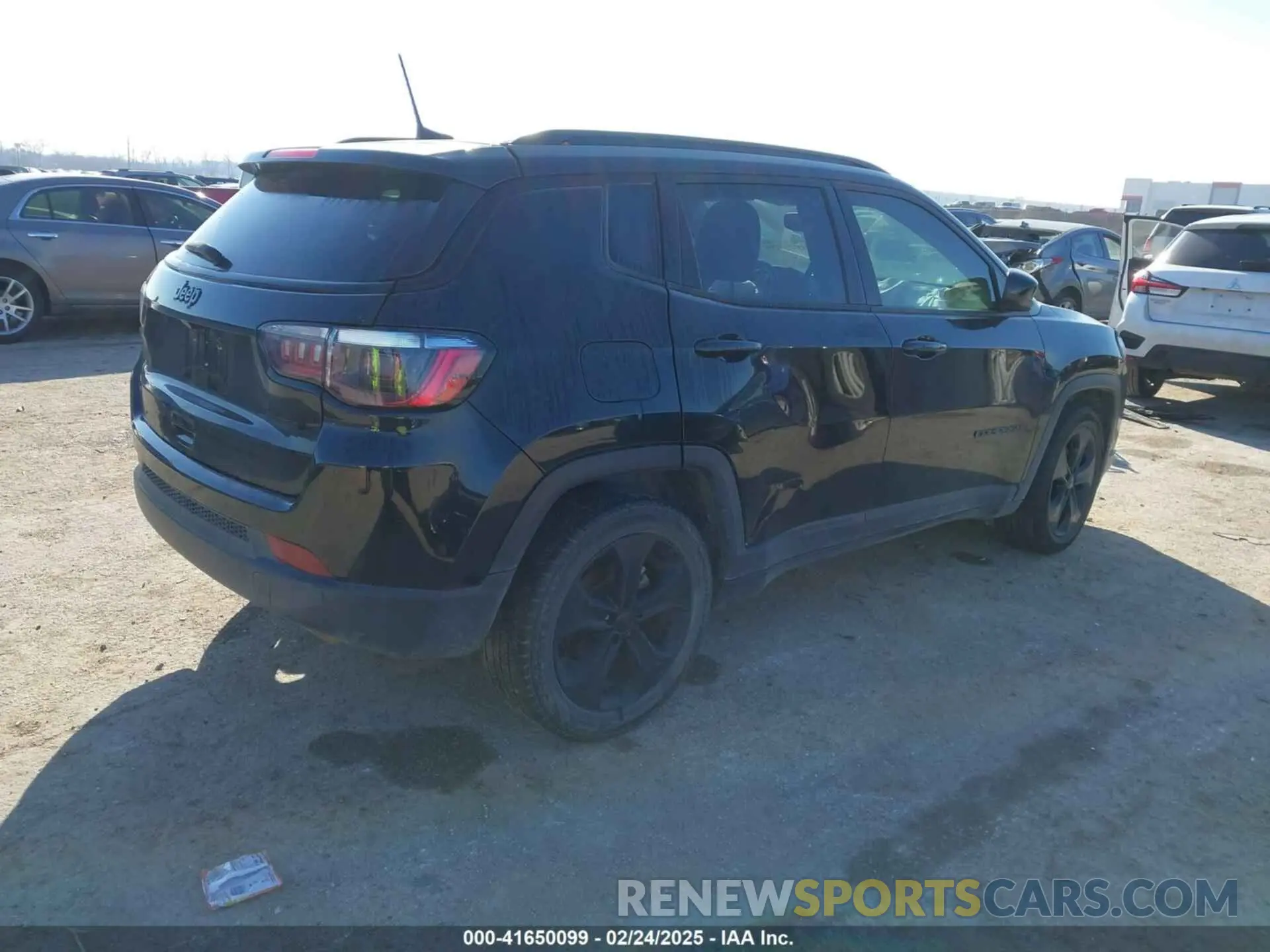 4 Фотография поврежденного автомобиля 3C4NJCBB0MT526964 JEEP COMPASS 2021