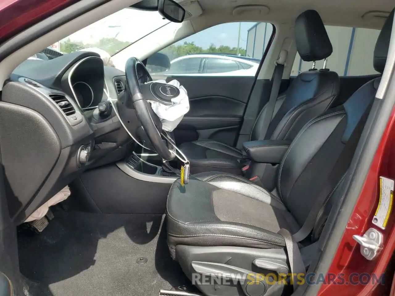 7 Photograph of a damaged car 3C4NJCBB1MT505377 JEEP COMPASS 2021