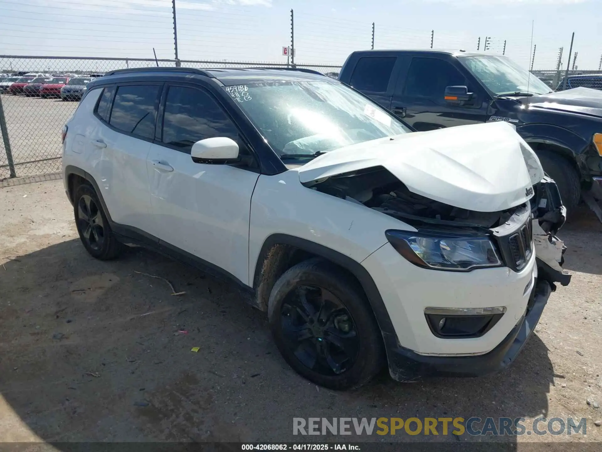 1 Фотография поврежденного автомобиля 3C4NJCBB3MT507860 JEEP COMPASS 2021