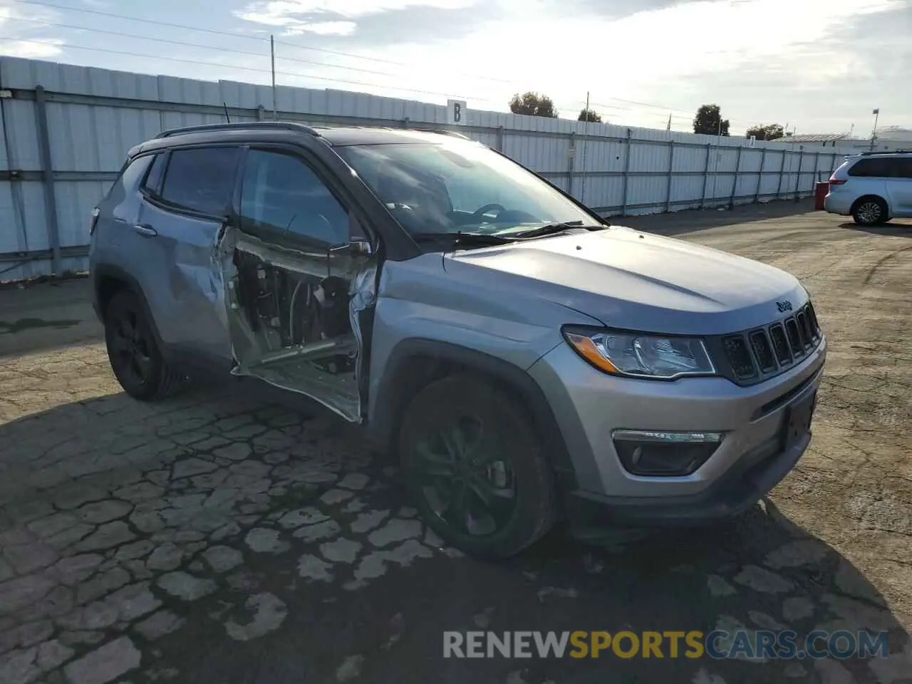 4 Photograph of a damaged car 3C4NJCBB3MT603861 JEEP COMPASS 2021