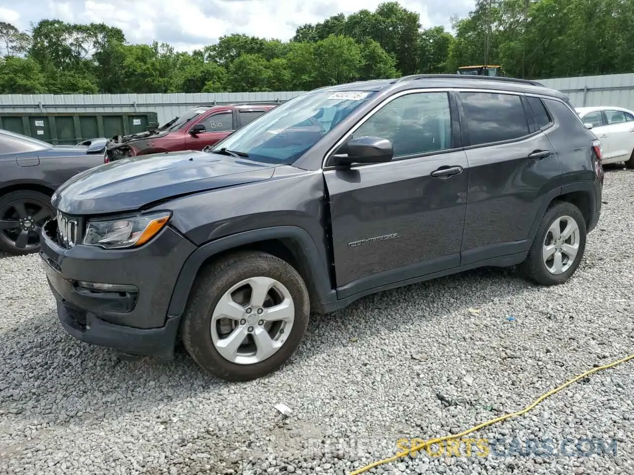 1 Photograph of a damaged car 3C4NJCBB4MT604629 JEEP COMPASS 2021