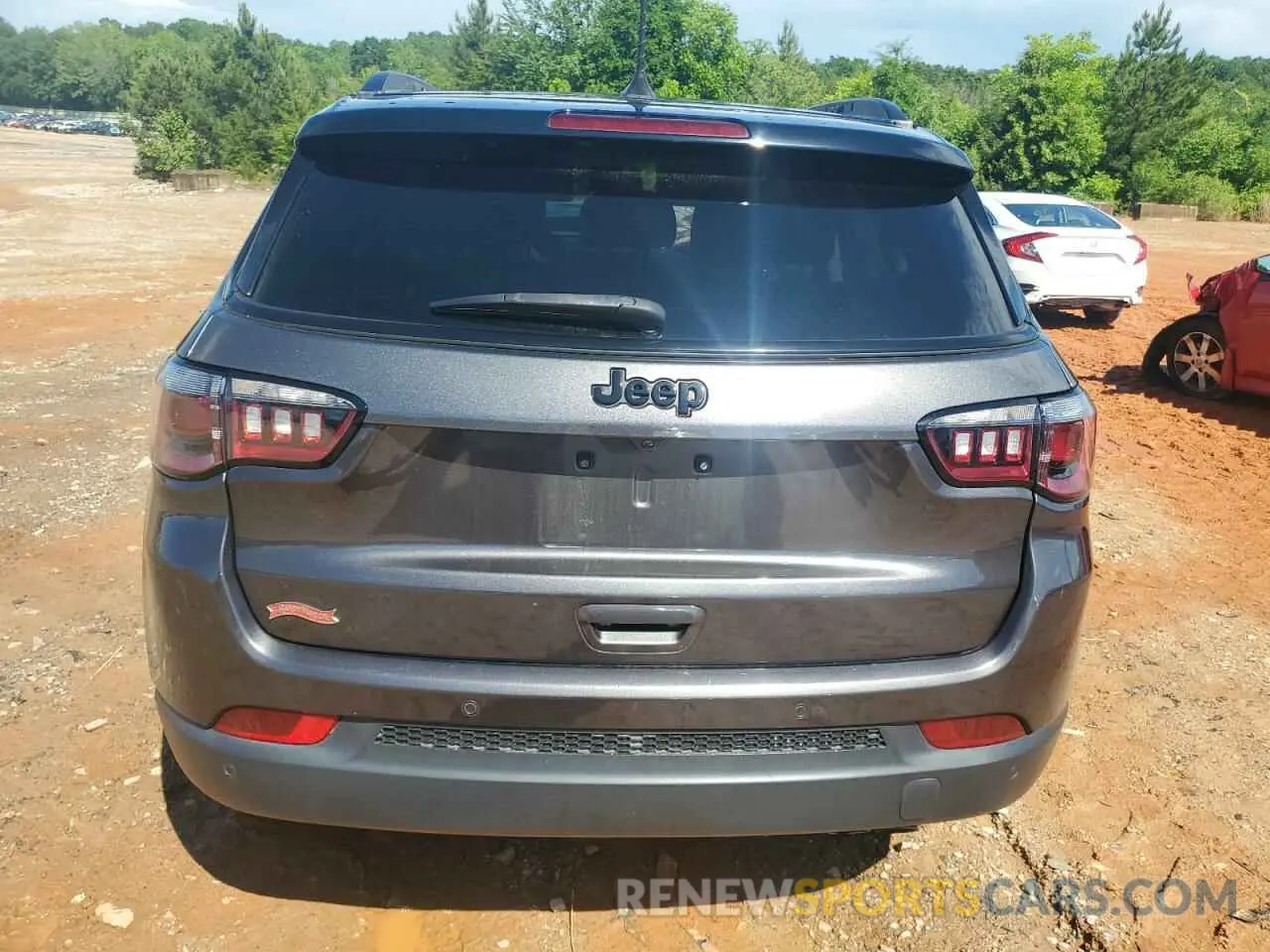 6 Photograph of a damaged car 3C4NJCBB5MT571365 JEEP COMPASS 2021