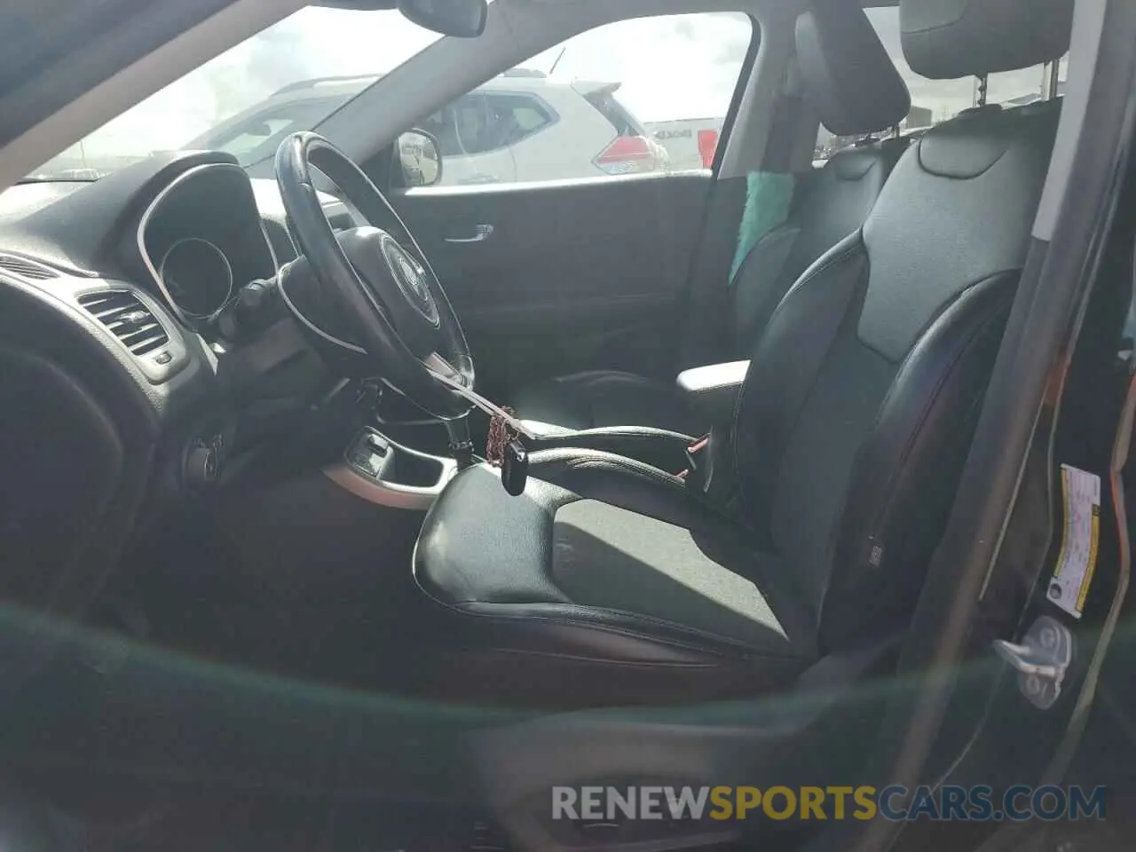 7 Photograph of a damaged car 3C4NJCBB6MT507917 JEEP COMPASS 2021