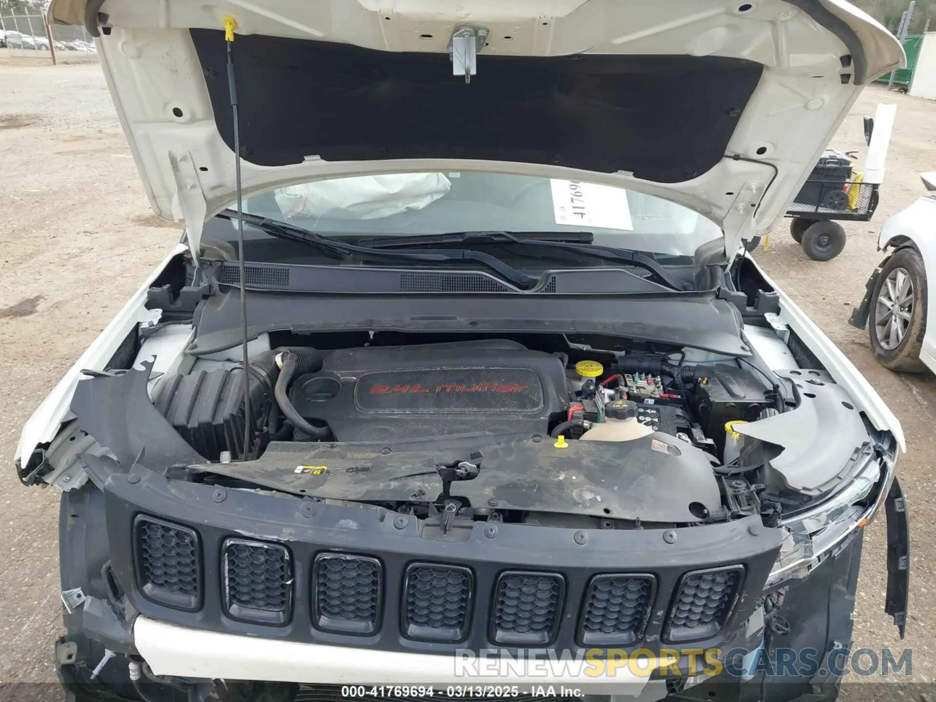 10 Photograph of a damaged car 3C4NJCBB6MT587350 JEEP COMPASS 2021