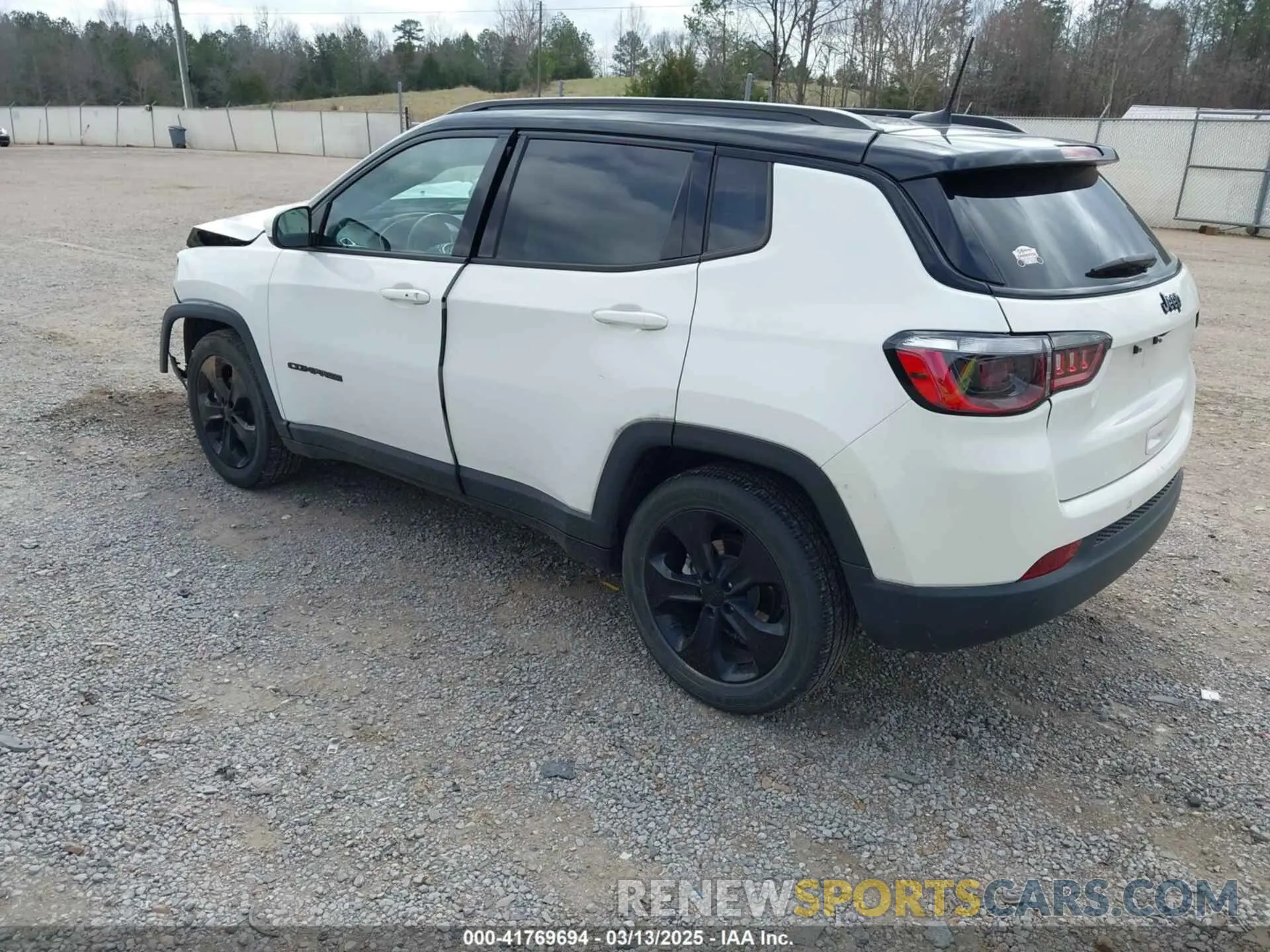 3 Photograph of a damaged car 3C4NJCBB6MT587350 JEEP COMPASS 2021