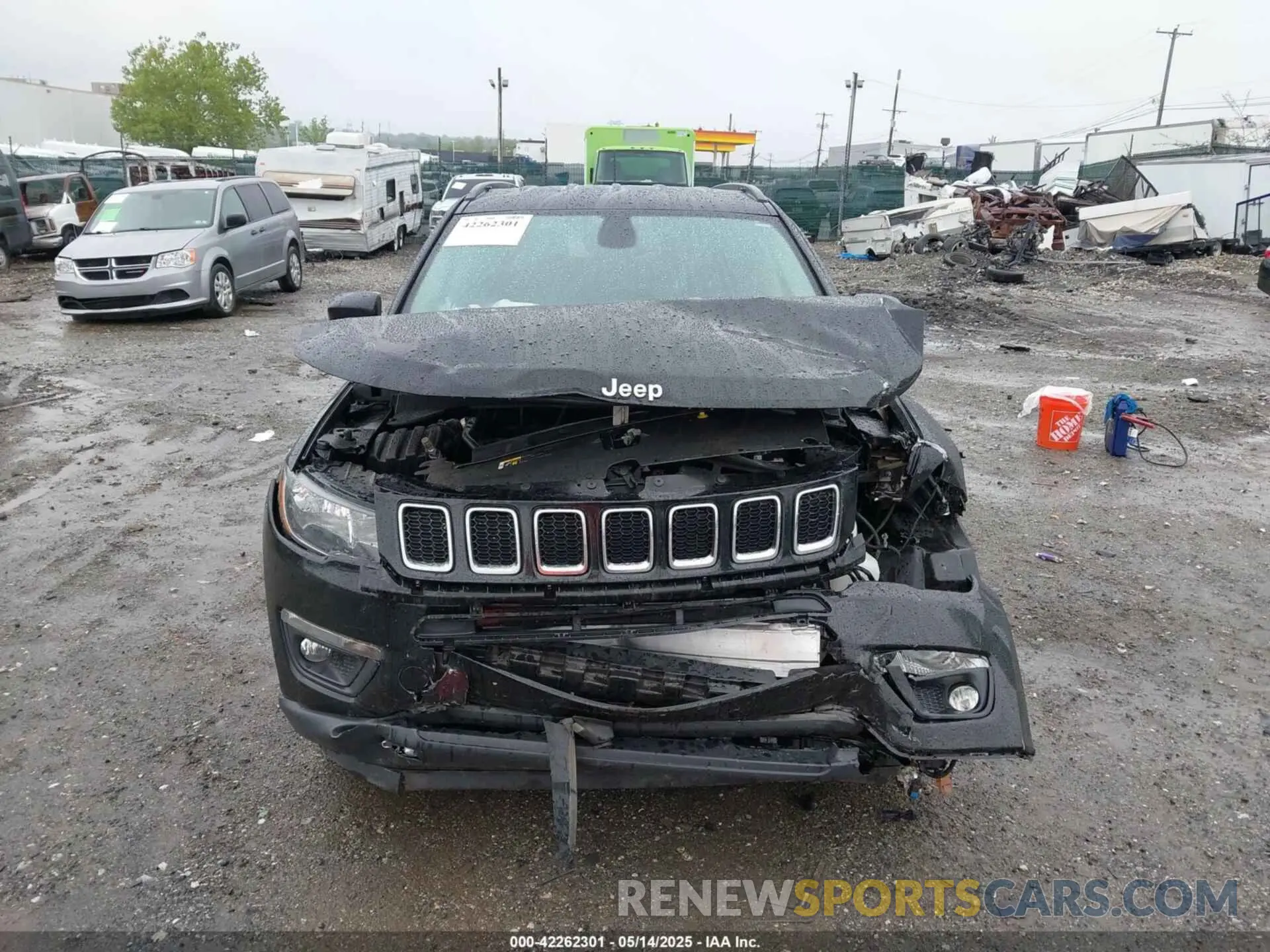 13 Photograph of a damaged car 3C4NJCBB7MT592525 JEEP COMPASS 2021