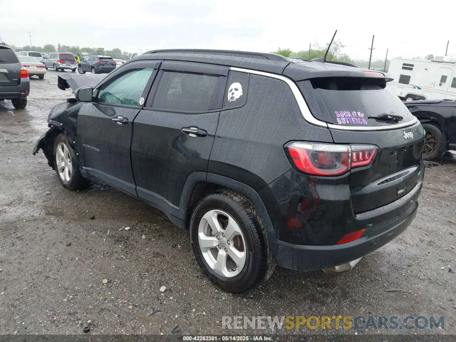3 Photograph of a damaged car 3C4NJCBB7MT592525 JEEP COMPASS 2021