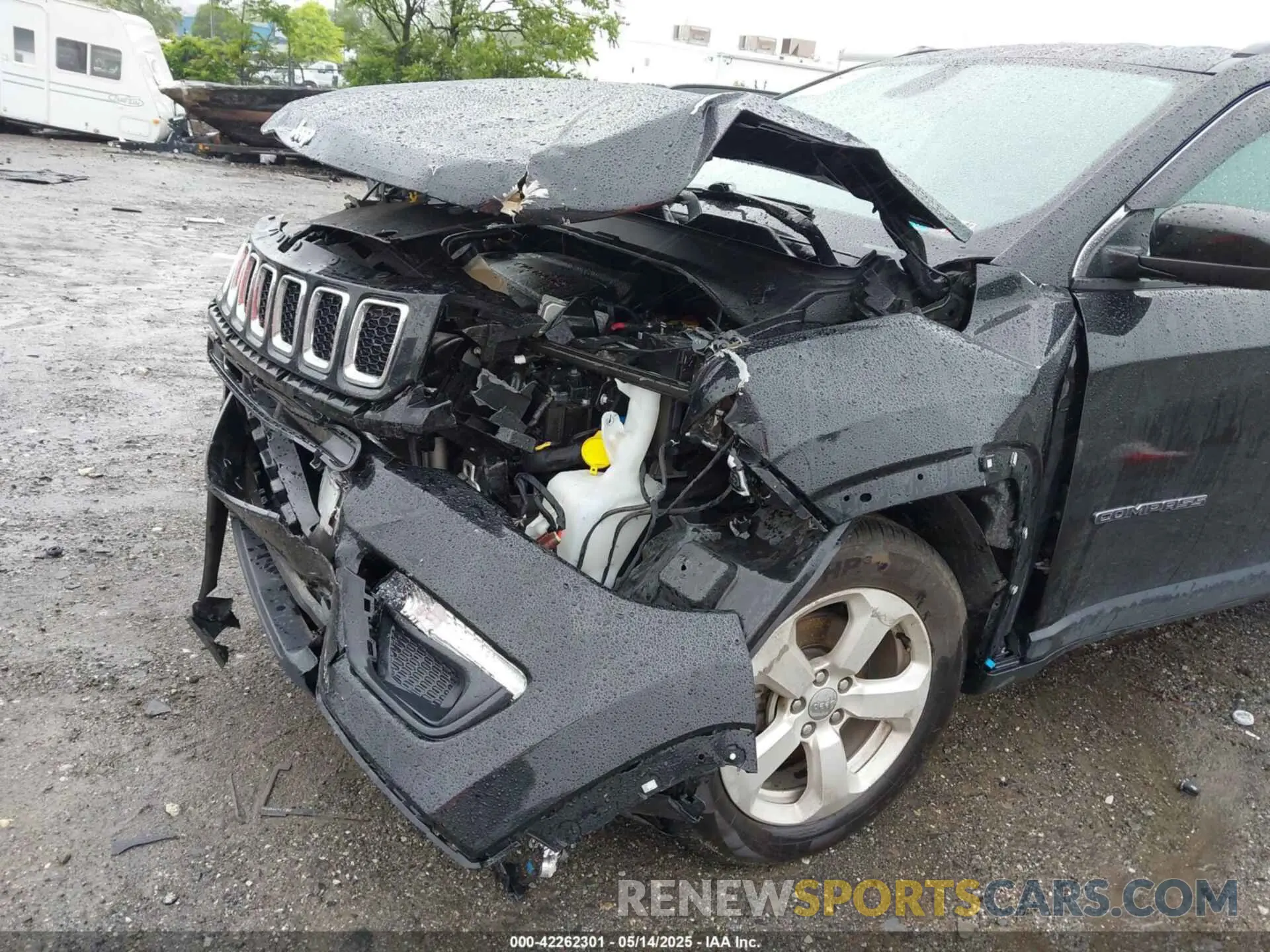 6 Photograph of a damaged car 3C4NJCBB7MT592525 JEEP COMPASS 2021