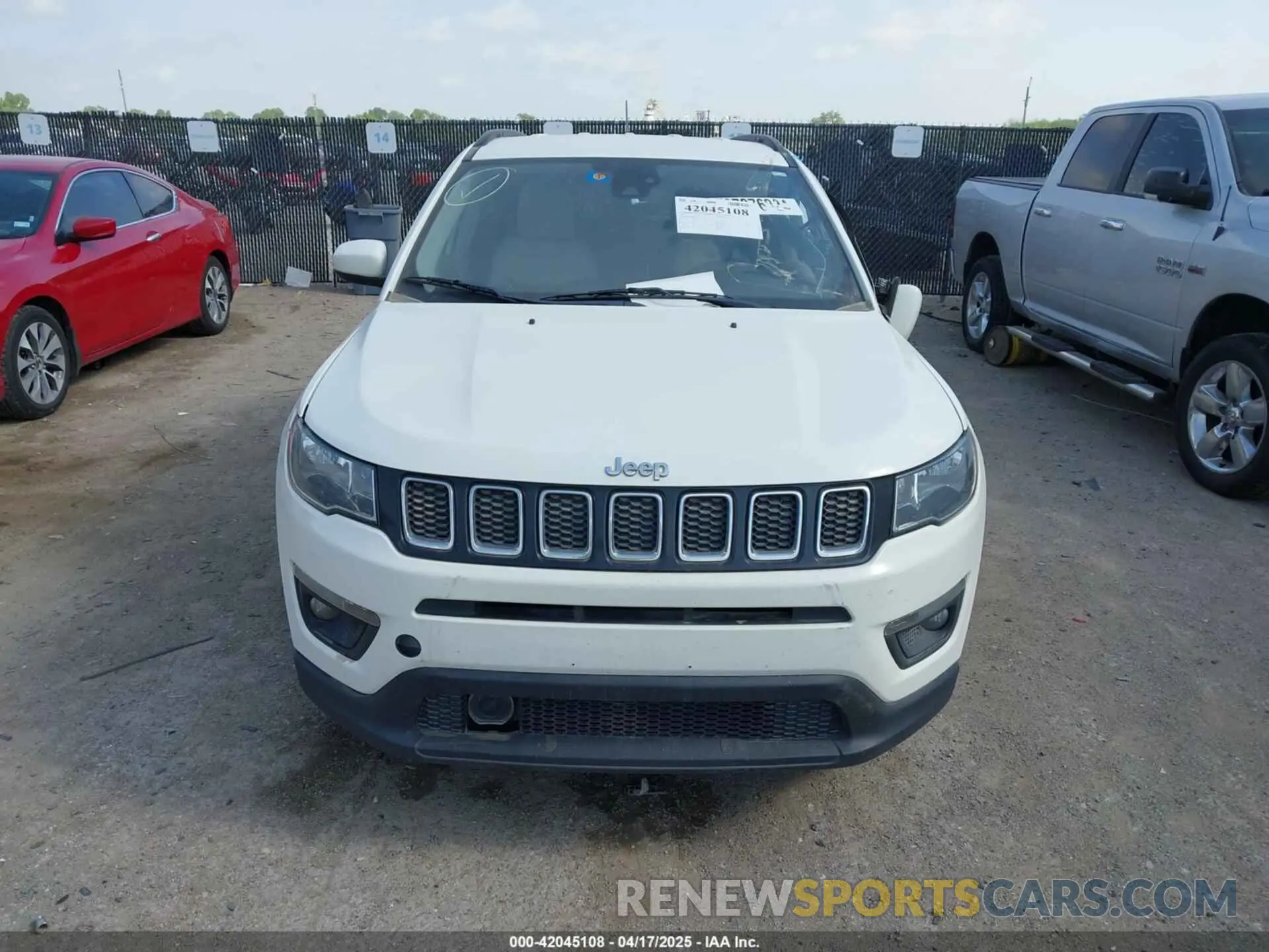 12 Фотография поврежденного автомобиля 3C4NJCBBXMT563942 JEEP COMPASS 2021