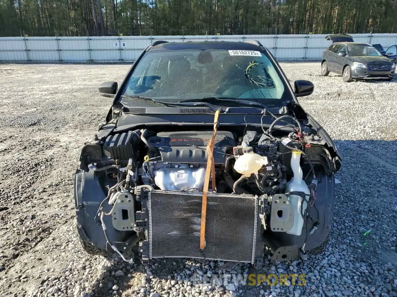 5 Photograph of a damaged car 3C4NJCBBXMT574049 JEEP COMPASS 2021