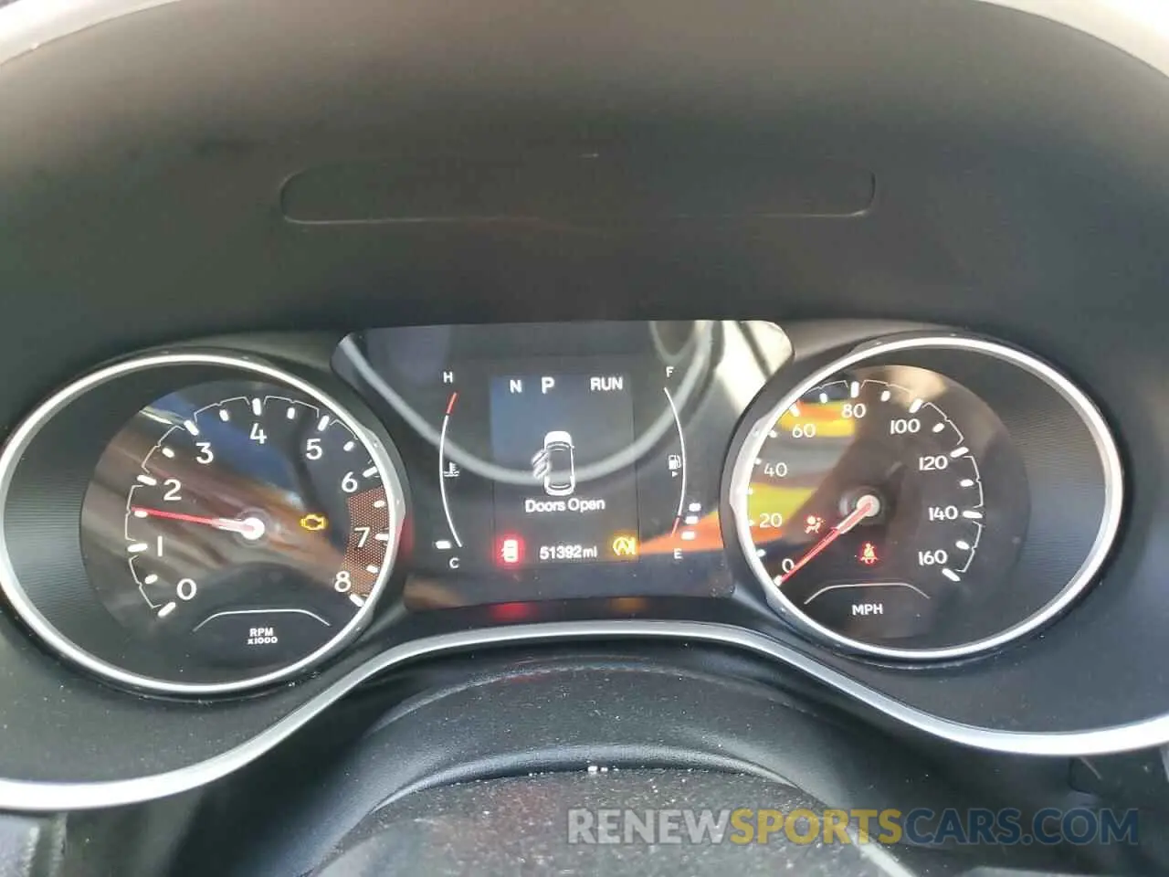 9 Photograph of a damaged car 3C4NJCBBXMT574049 JEEP COMPASS 2021