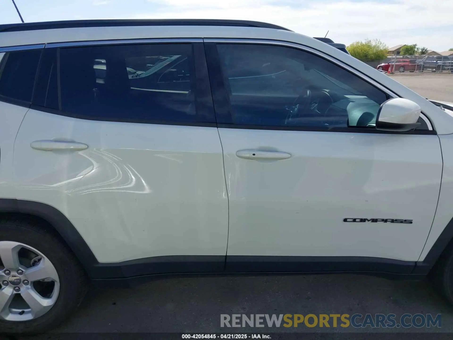 13 Фотография поврежденного автомобиля 3C4NJCBBXMT581213 JEEP COMPASS 2021