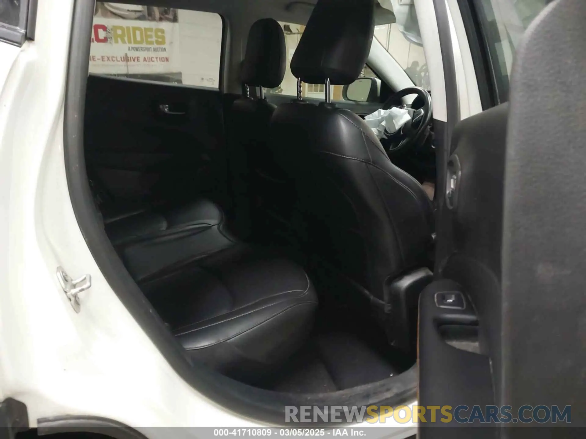 8 Фотография поврежденного автомобиля 3C4NJCCB0MT576990 JEEP COMPASS 2021