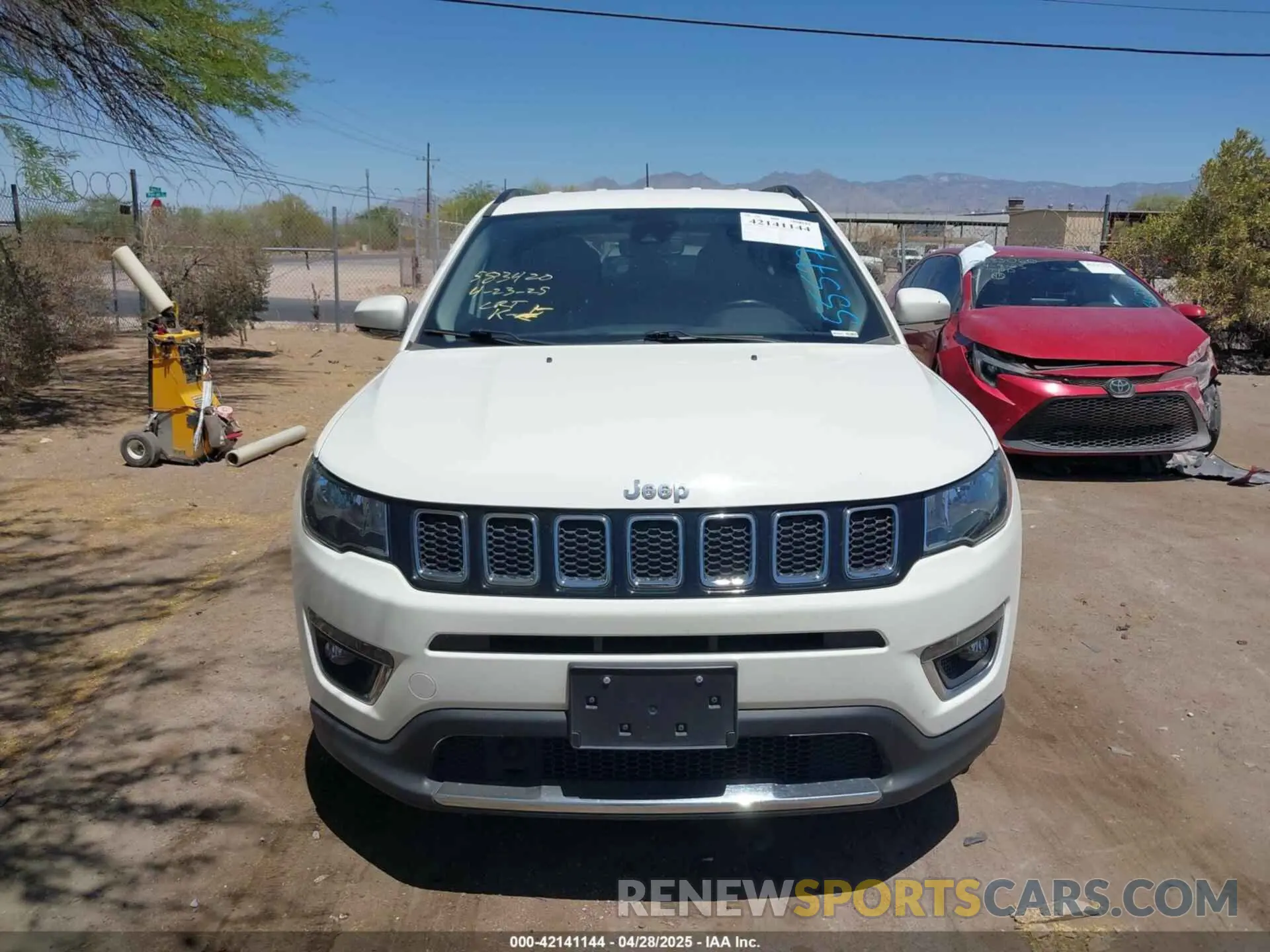 12 Photograph of a damaged car 3C4NJCCB1MT555775 JEEP COMPASS 2021