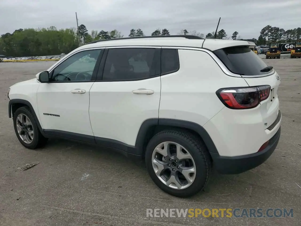 2 Photograph of a damaged car 3C4NJCCB2MT564274 JEEP COMPASS 2021