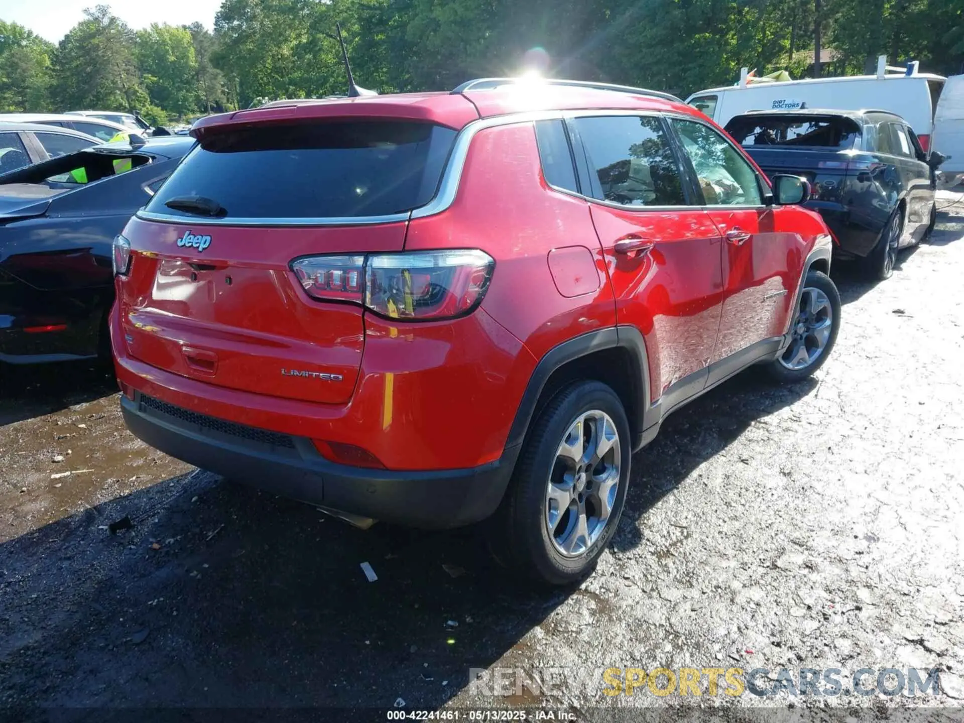 4 Photograph of a damaged car 3C4NJCCB2MT573413 JEEP COMPASS 2021