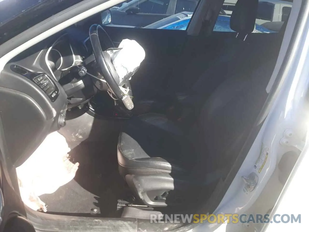 7 Фотография поврежденного автомобиля 3C4NJCCB5MT545637 JEEP COMPASS 2021