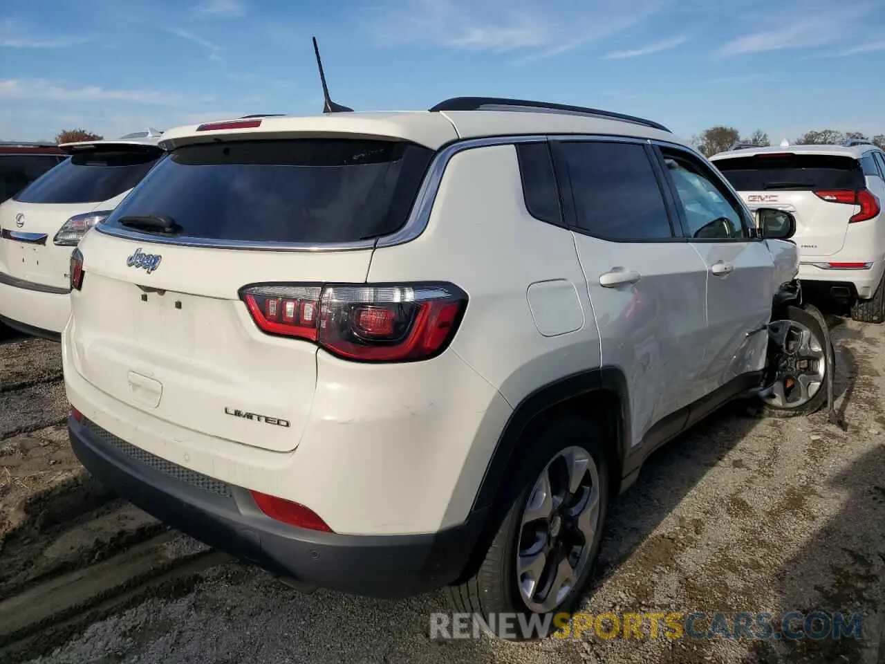 3 Photograph of a damaged car 3C4NJCCB8MT517864 JEEP COMPASS 2021