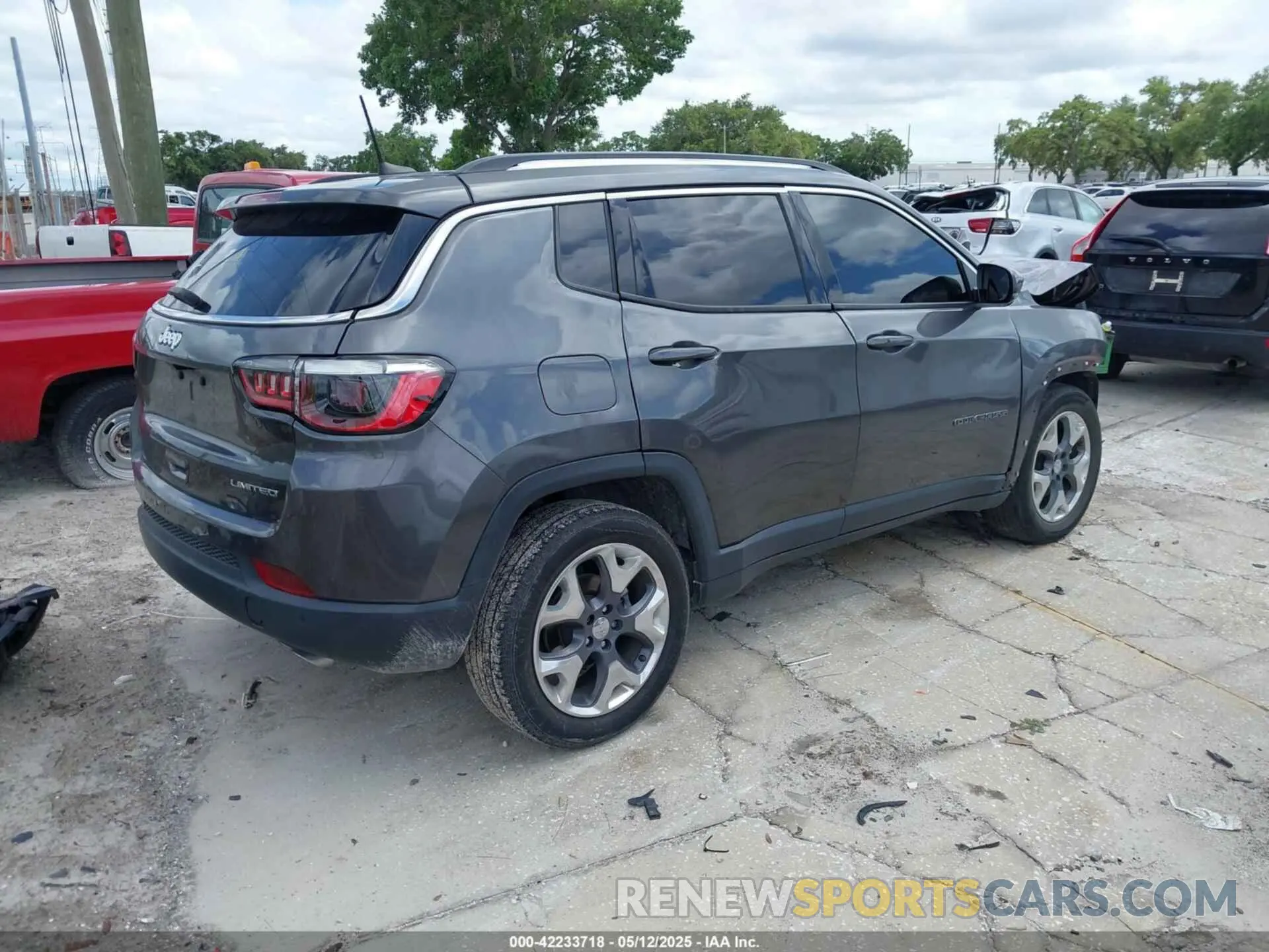 4 Фотография поврежденного автомобиля 3C4NJCCB9MT573621 JEEP COMPASS 2021