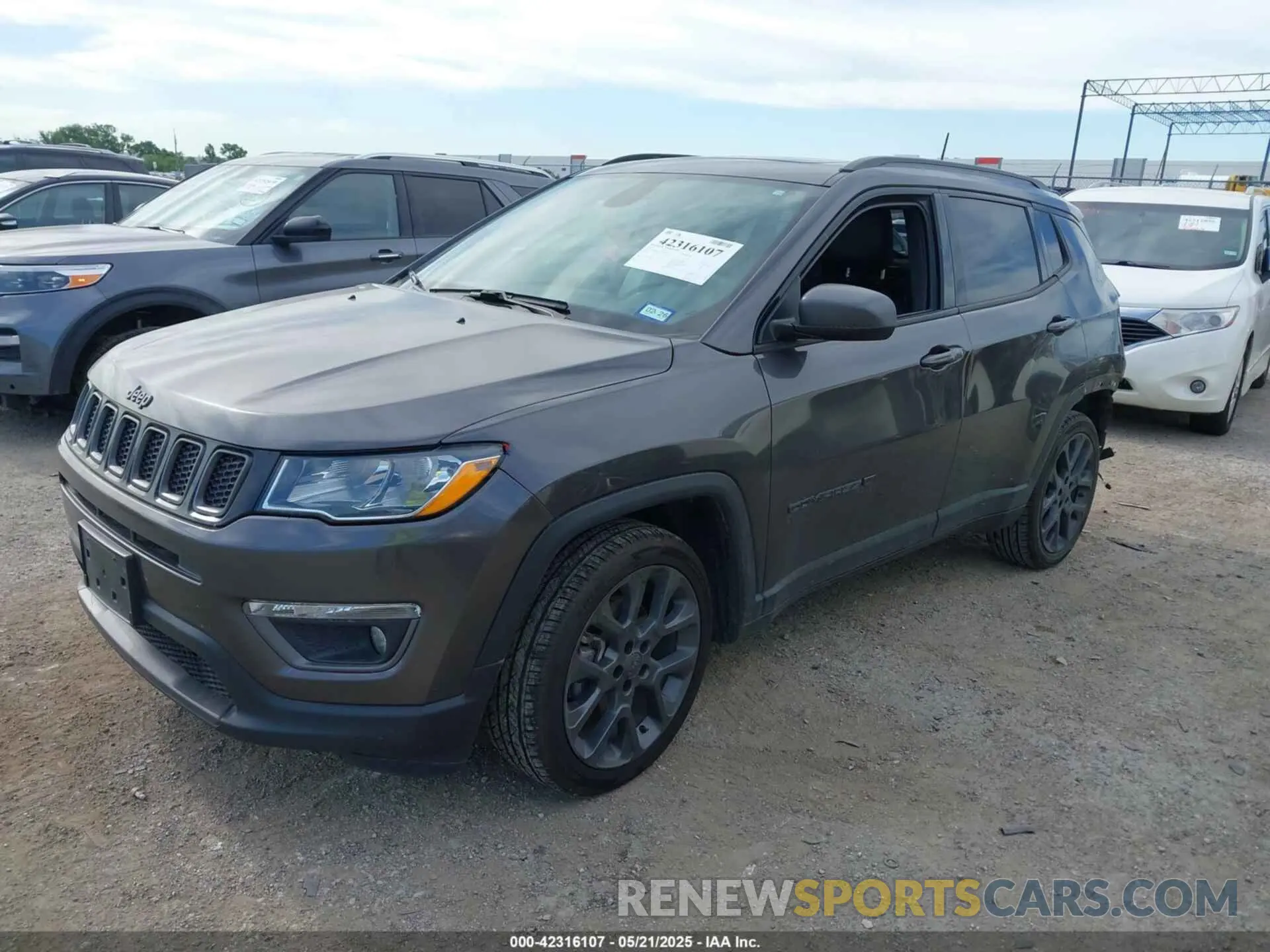 2 Photograph of a damaged car 3C4NJCEB0MT604218 JEEP COMPASS 2021