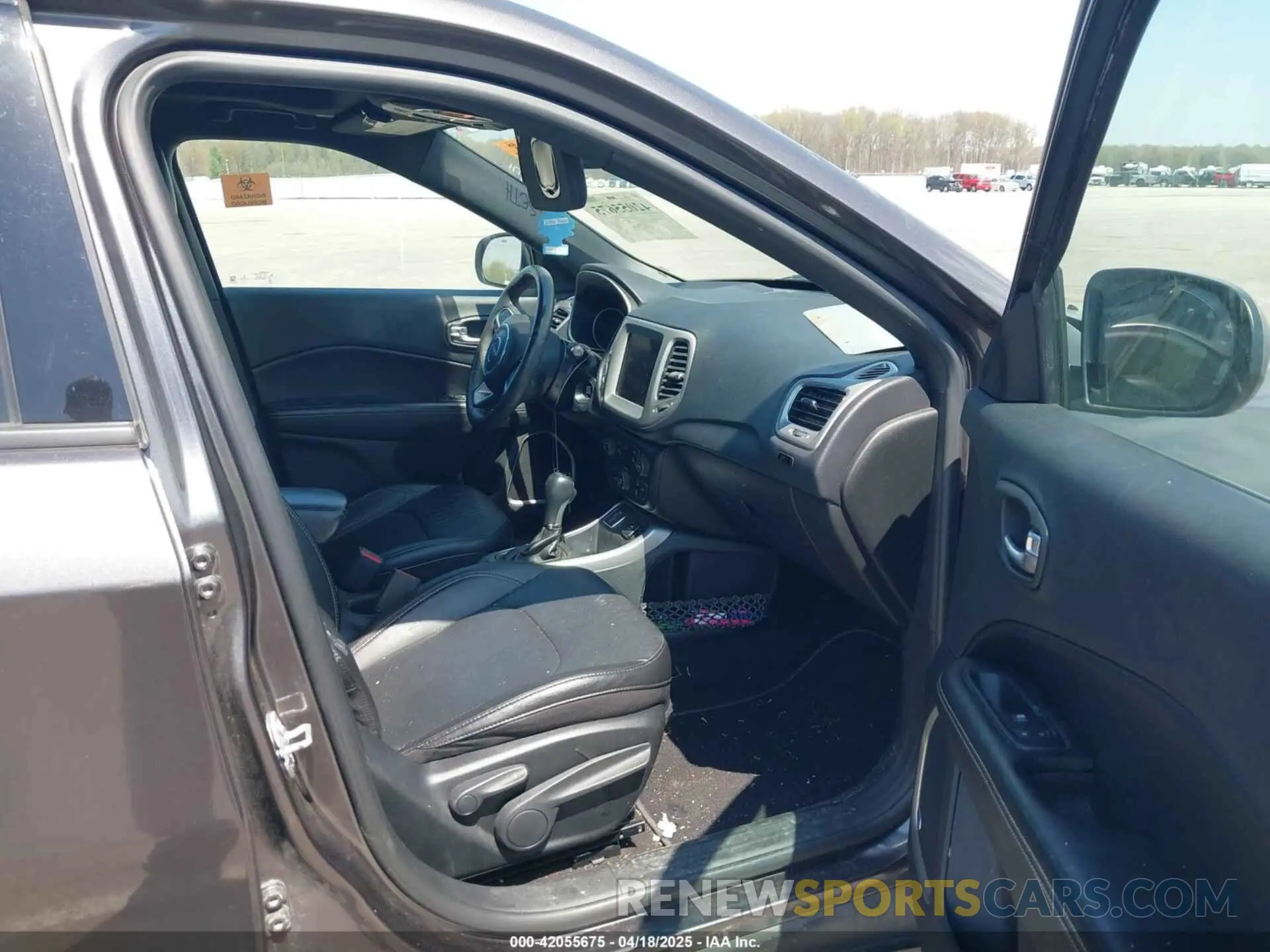 5 Фотография поврежденного автомобиля 3C4NJCEB1MT548631 JEEP COMPASS 2021