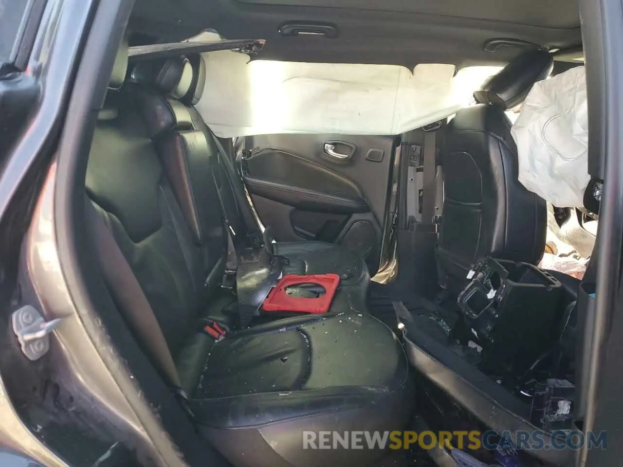 11 Photograph of a damaged car 3C4NJCEB1MT597098 JEEP COMPASS 2021
