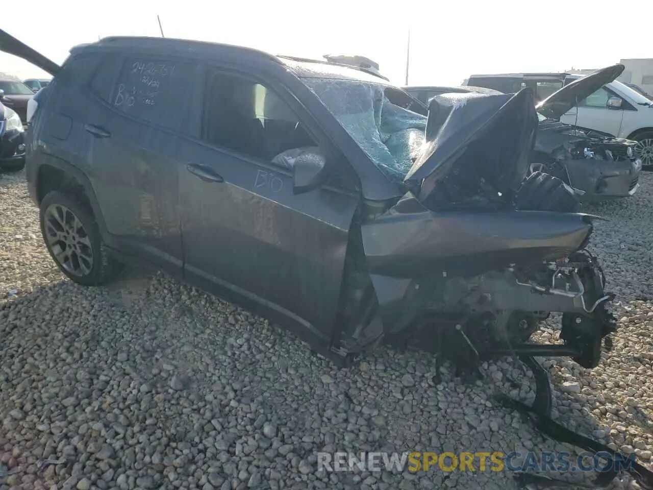 4 Photograph of a damaged car 3C4NJCEB1MT597098 JEEP COMPASS 2021