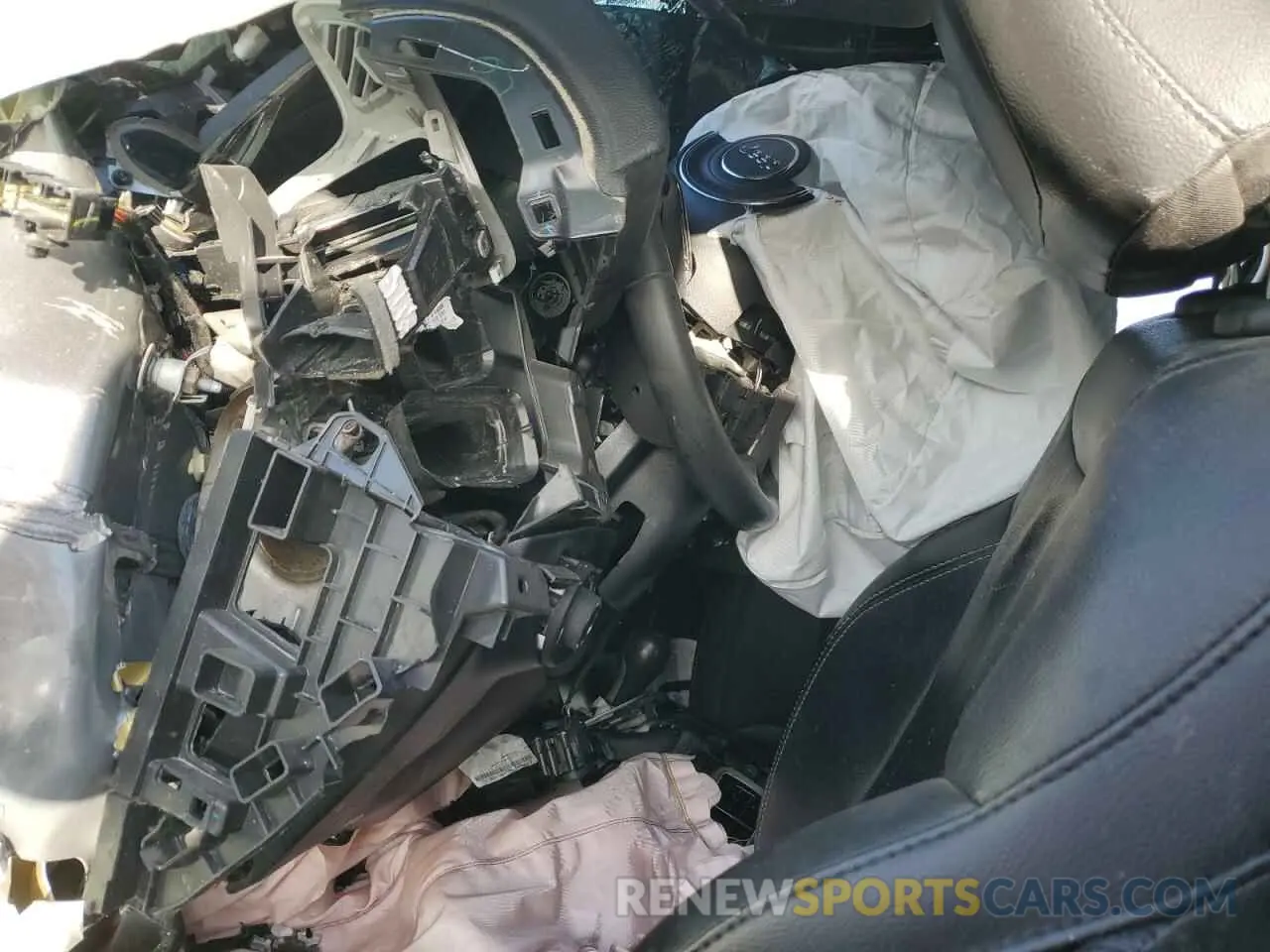 8 Photograph of a damaged car 3C4NJCEB1MT597098 JEEP COMPASS 2021