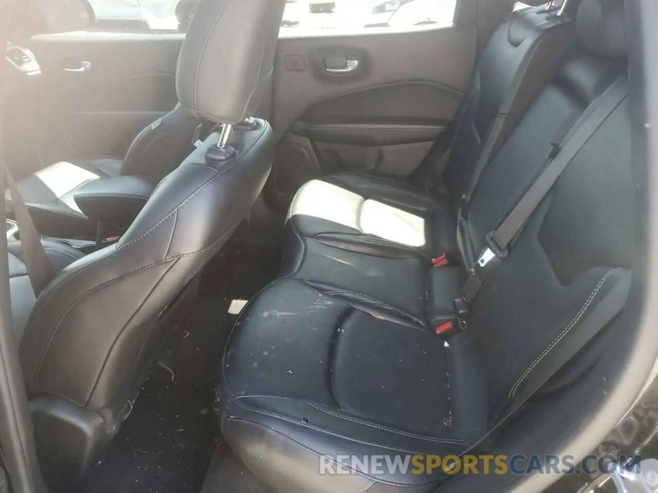 10 Photograph of a damaged car 3C4NJCEB2MT561243 JEEP COMPASS 2021