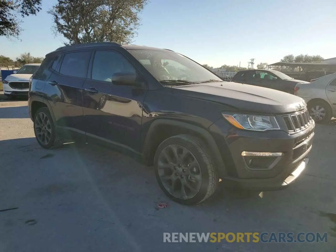4 Photograph of a damaged car 3C4NJCEB2MT604012 JEEP COMPASS 2021