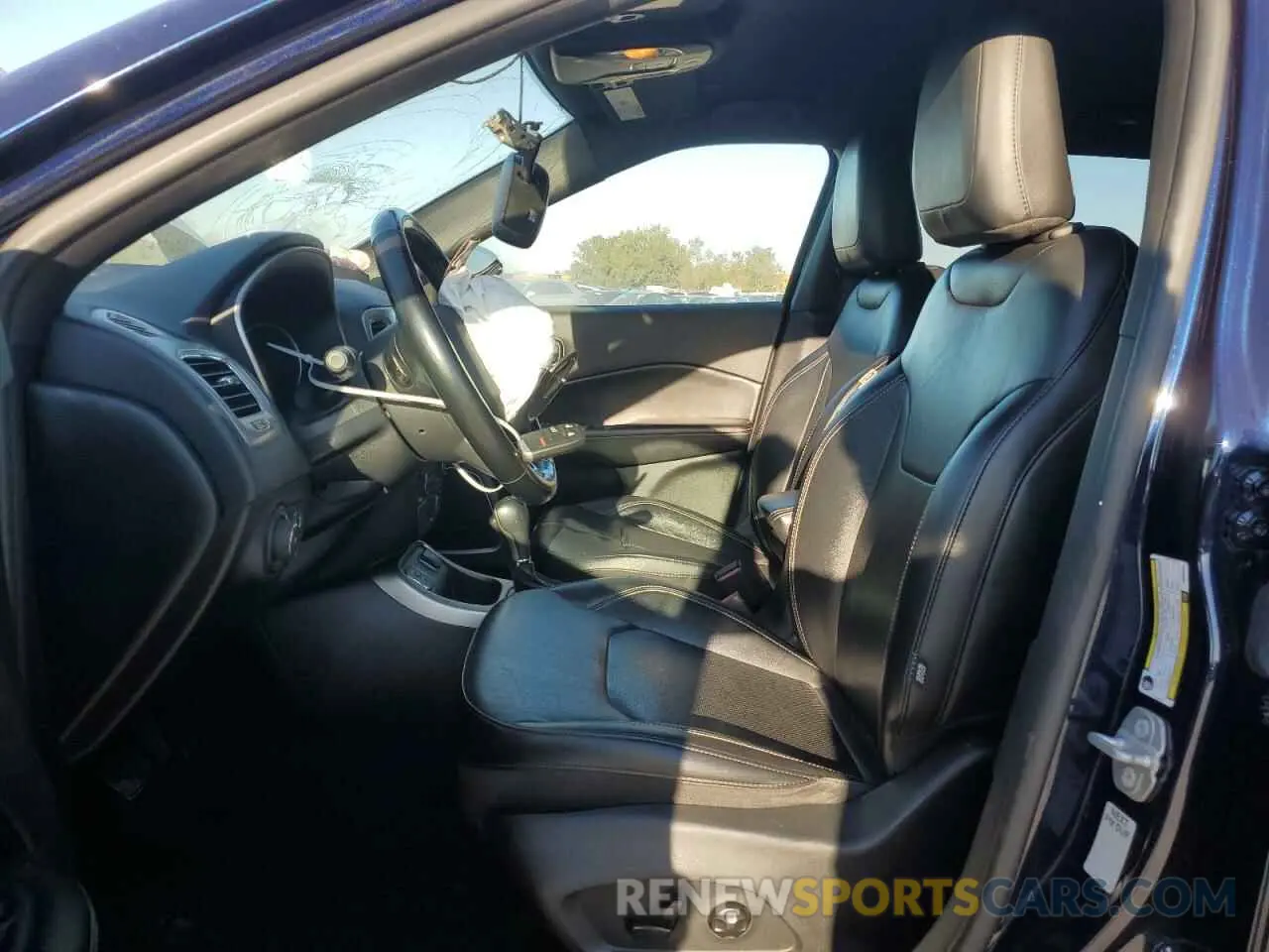 7 Photograph of a damaged car 3C4NJCEB2MT604012 JEEP COMPASS 2021