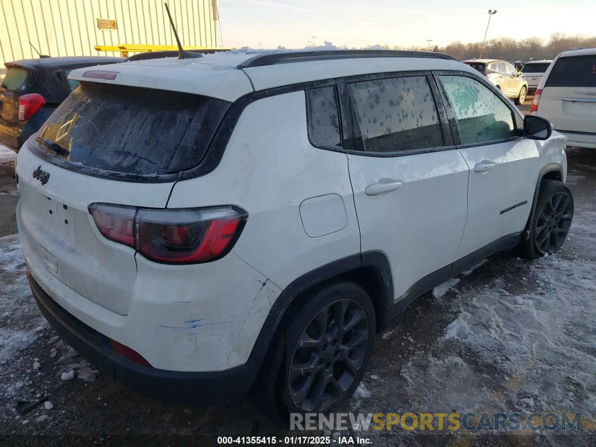 4 Фотография поврежденного автомобиля 3C4NJCEB4MT518183 JEEP COMPASS 2021
