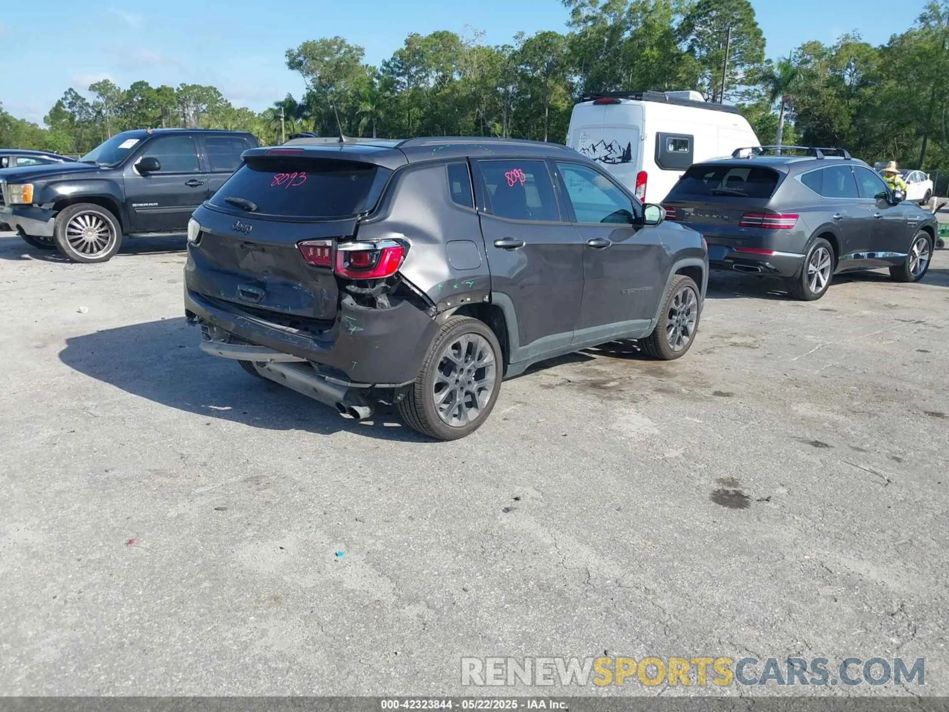 4 Фотография поврежденного автомобиля 3C4NJCEB4MT564077 JEEP COMPASS 2021