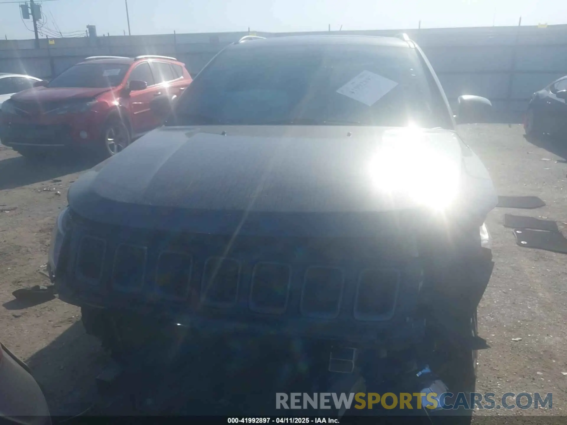 13 Фотография поврежденного автомобиля 3C4NJCEB5MT604067 JEEP COMPASS 2021