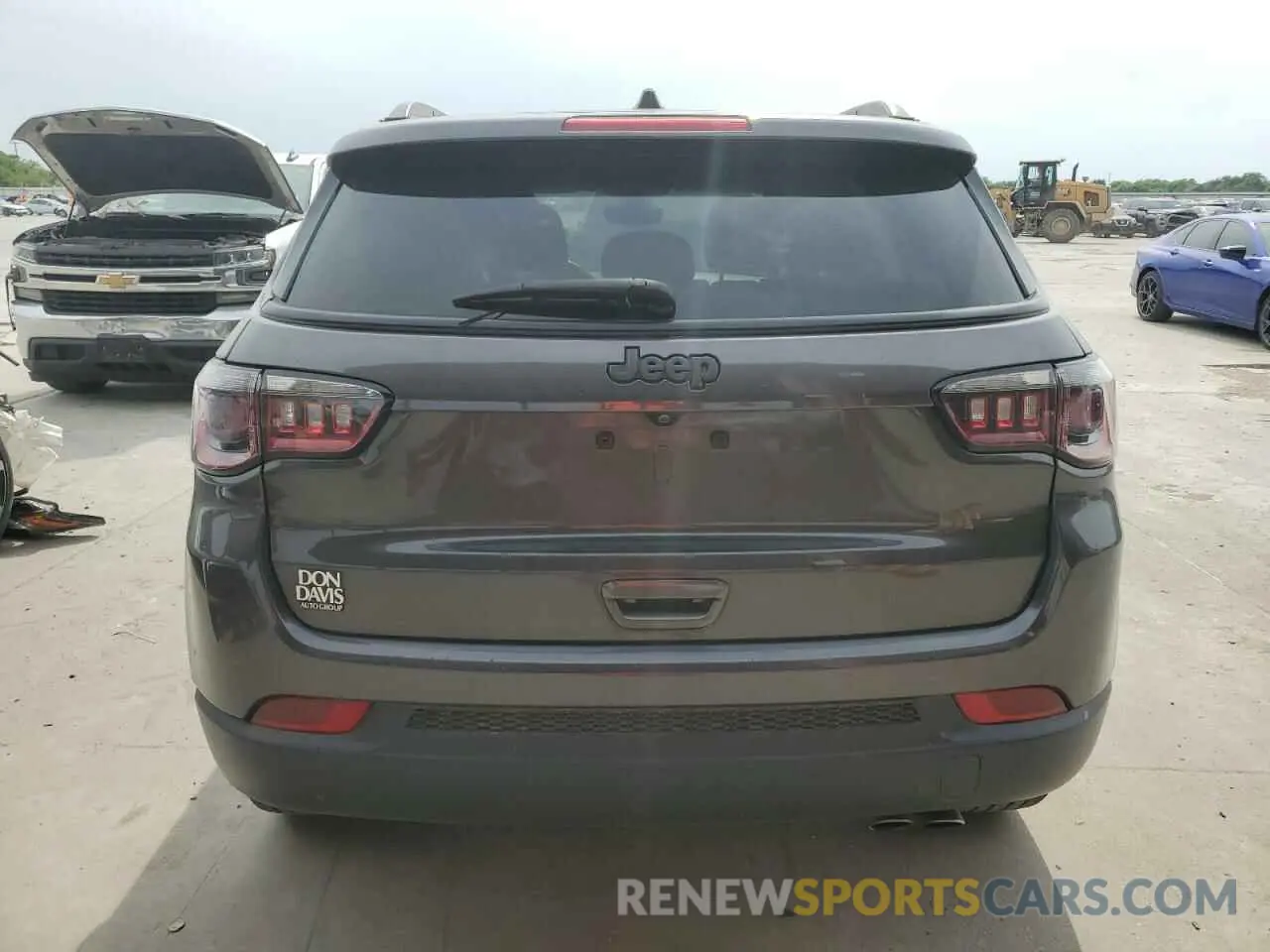 6 Photograph of a damaged car 3C4NJCEB6MT522753 JEEP COMPASS 2021