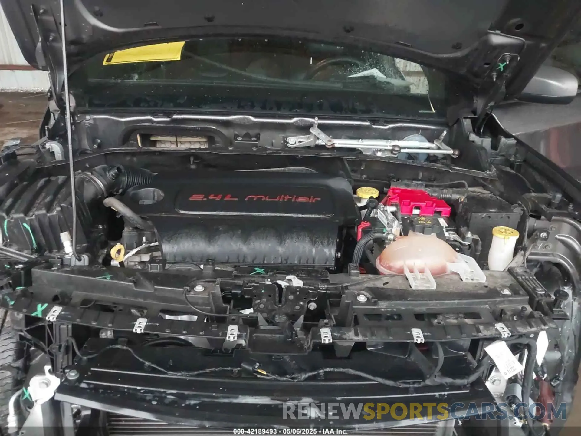 10 Photograph of a damaged car 3C4NJCEB6MT577171 JEEP COMPASS 2021