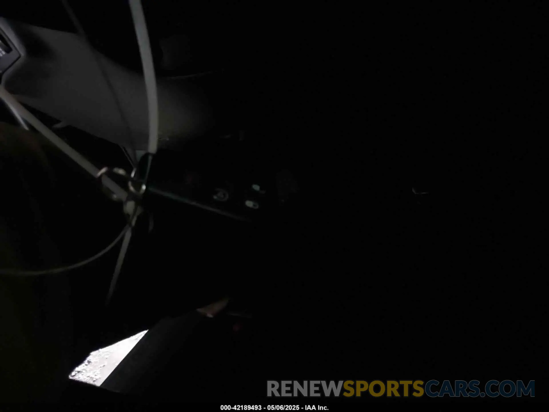11 Photograph of a damaged car 3C4NJCEB6MT577171 JEEP COMPASS 2021