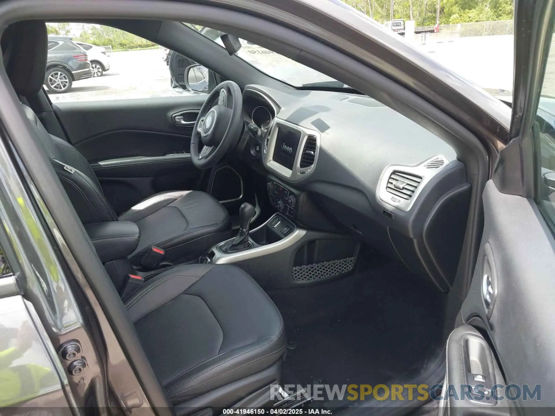 5 Photograph of a damaged car 3C4NJCEB6MT581320 JEEP COMPASS 2021