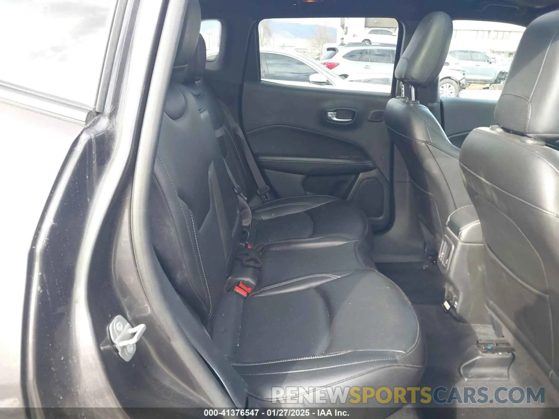 8 Photograph of a damaged car 3C4NJCEB7MT596909 JEEP COMPASS 2021