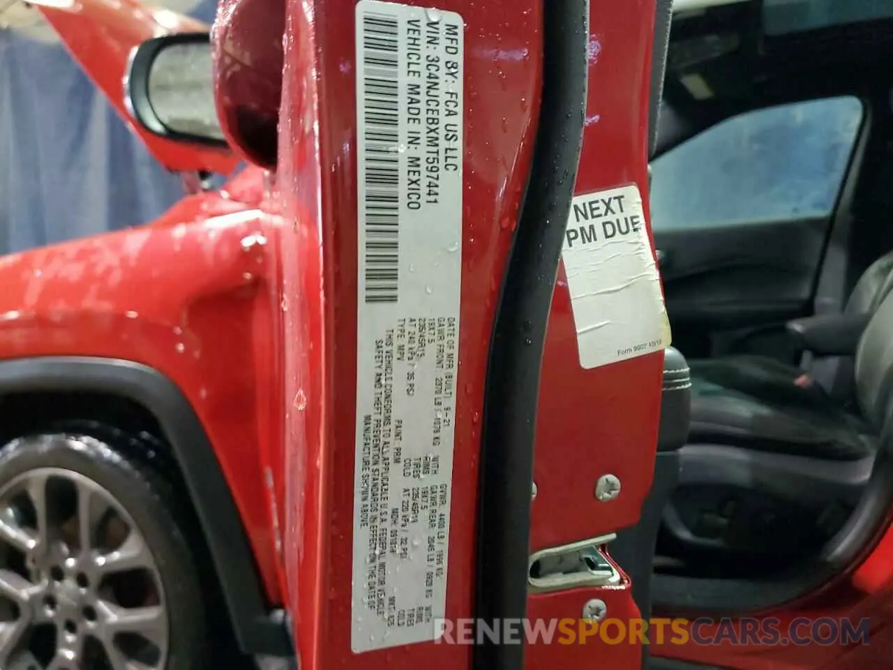 13 Photograph of a damaged car 3C4NJCEBXMT597441 JEEP COMPASS 2021