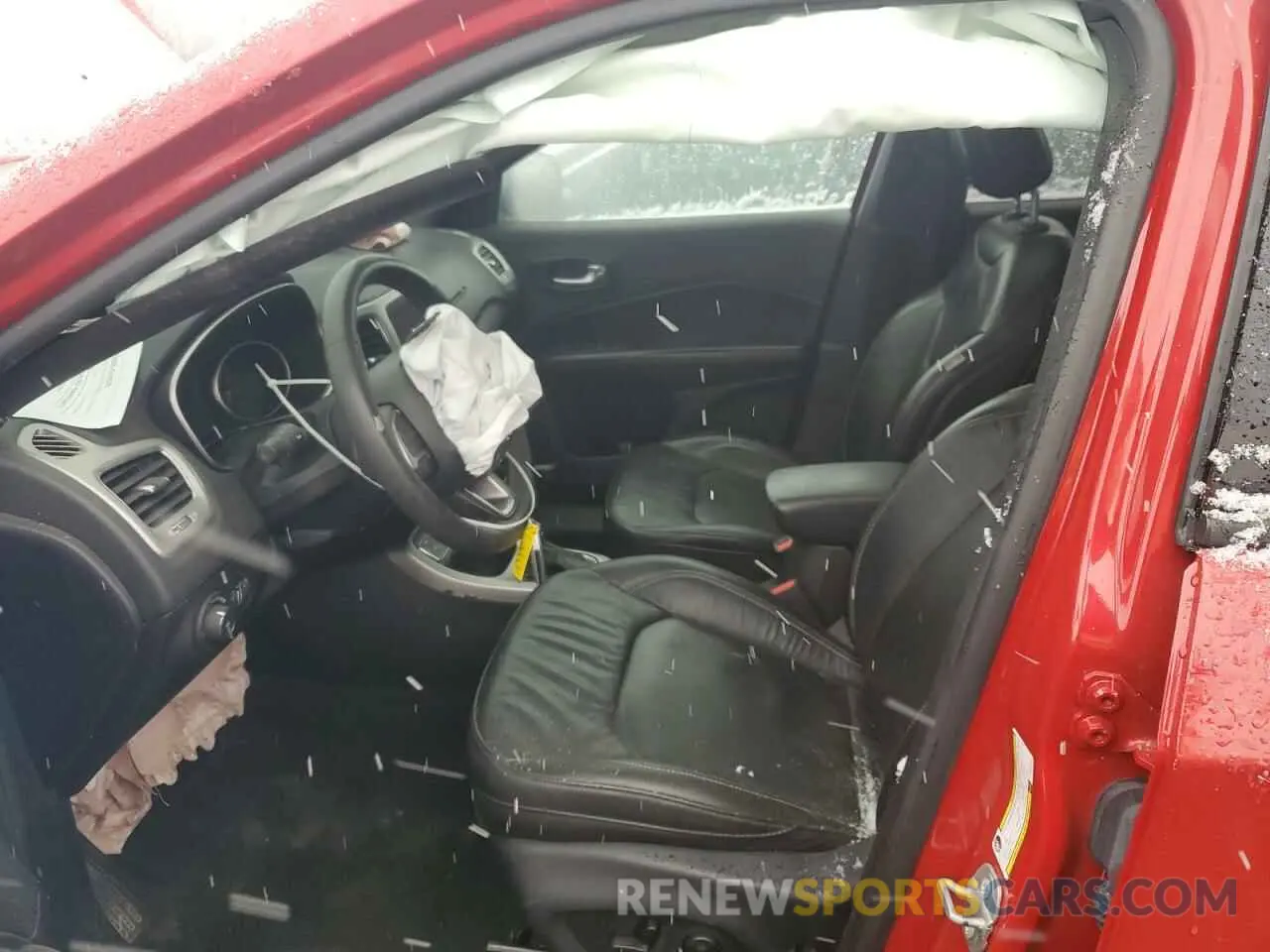 7 Photograph of a damaged car 3C4NJCEBXMT597441 JEEP COMPASS 2021