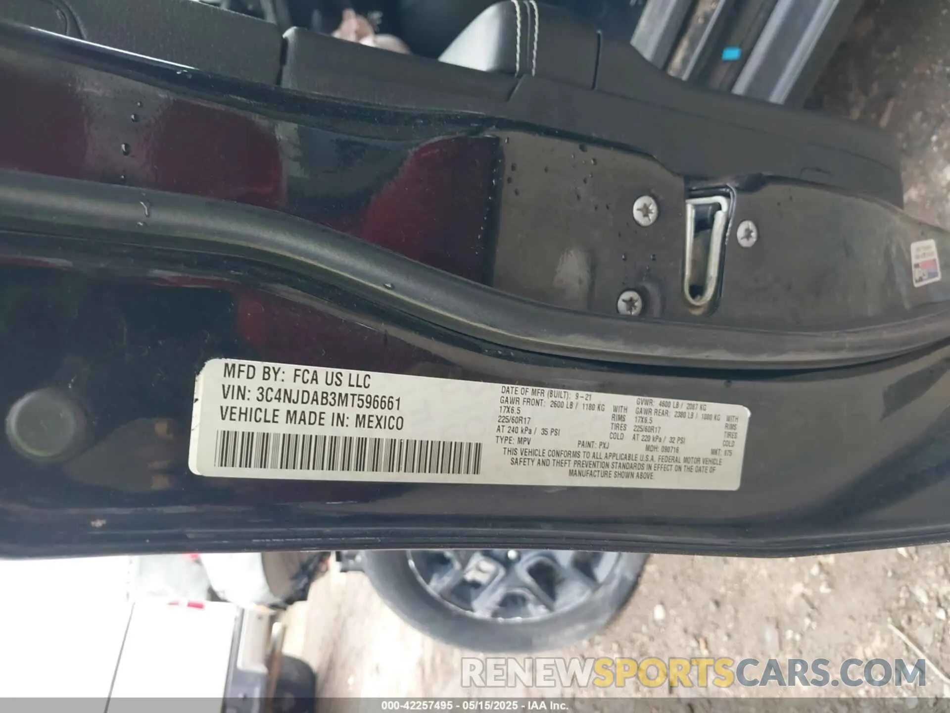 9 Photograph of a damaged car 3C4NJDAB3MT596661 JEEP COMPASS 2021