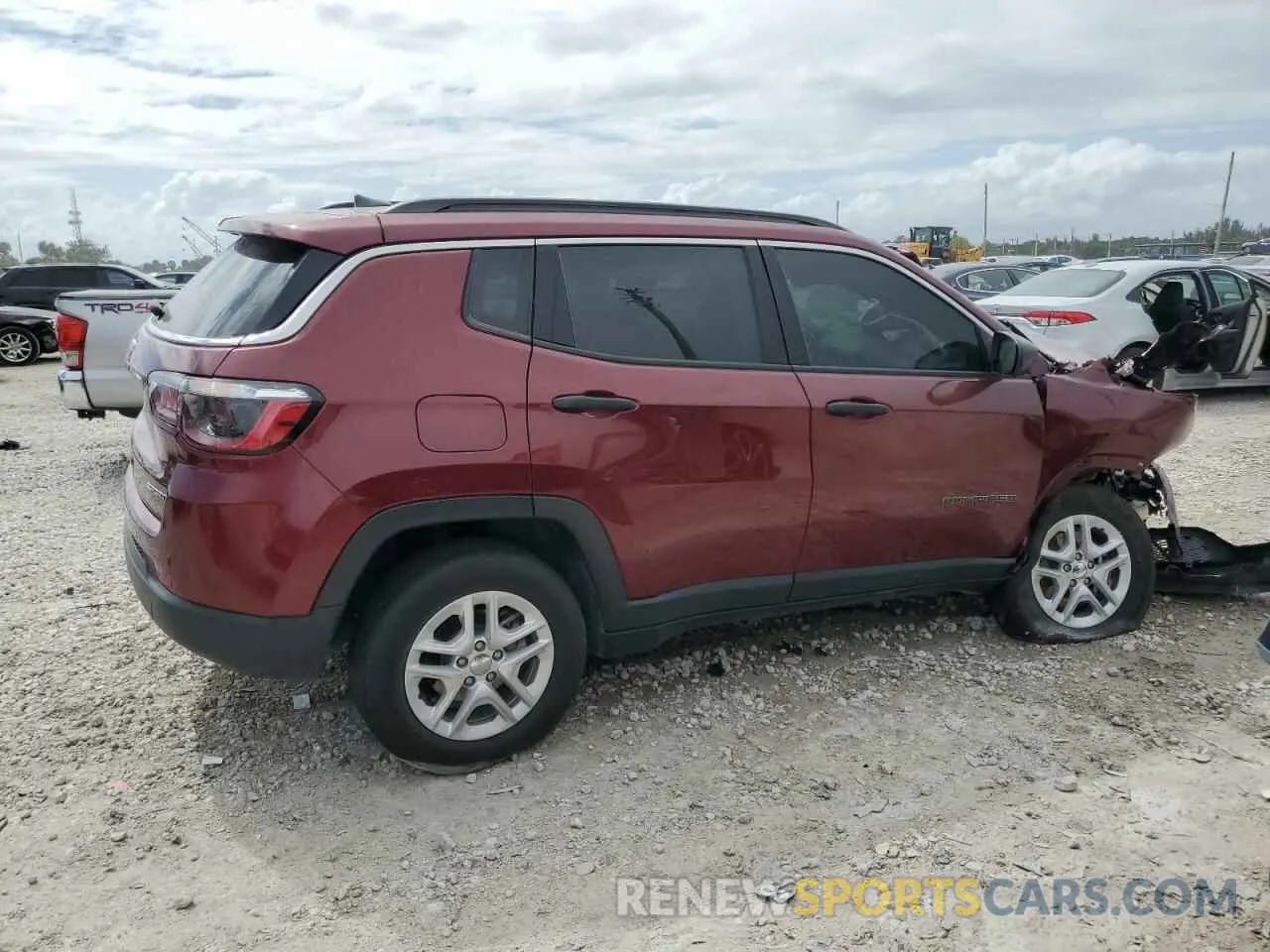 3 Photograph of a damaged car 3C4NJDAB5MT599920 JEEP COMPASS 2021