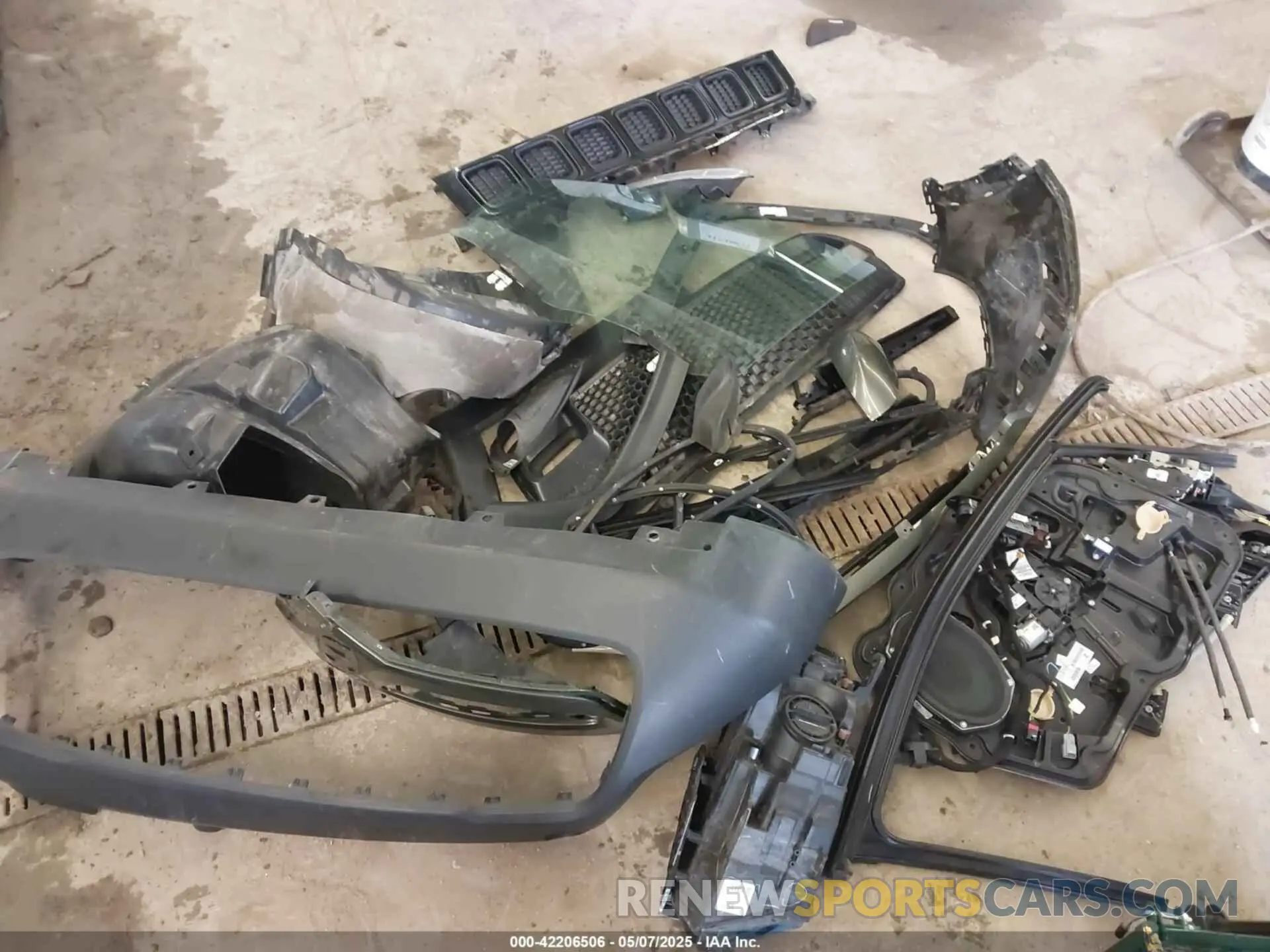 12 Фотография поврежденного автомобиля 3C4NJDAB8MT591231 JEEP COMPASS 2021