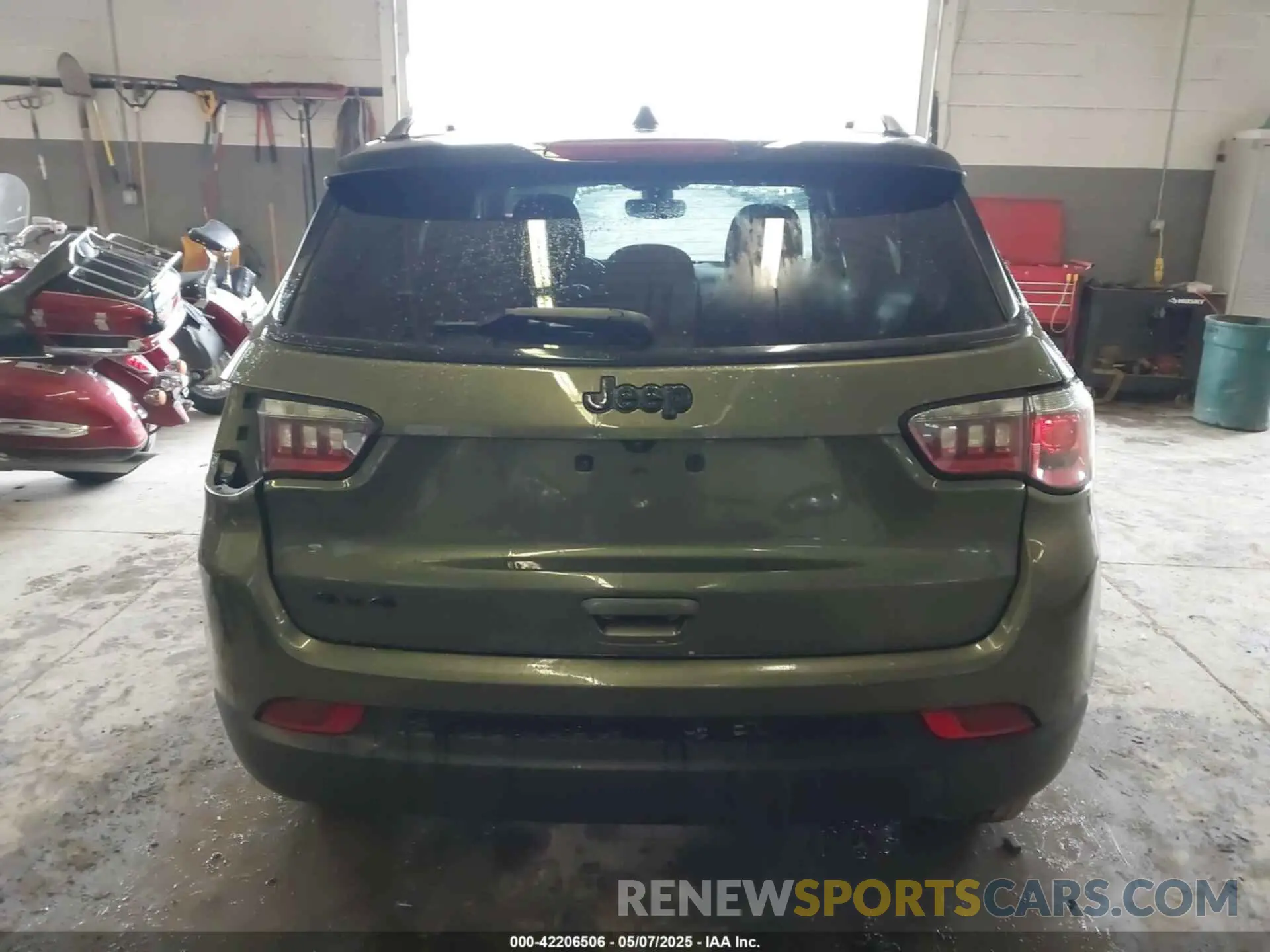 17 Фотография поврежденного автомобиля 3C4NJDAB8MT591231 JEEP COMPASS 2021