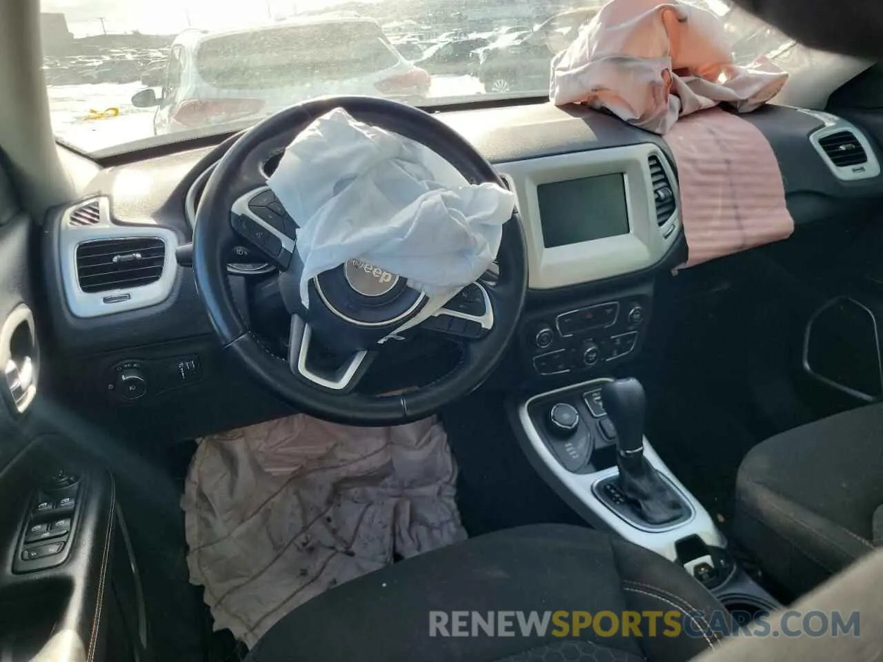 8 Фотография поврежденного автомобиля 3C4NJDAB9MT548453 JEEP COMPASS 2021